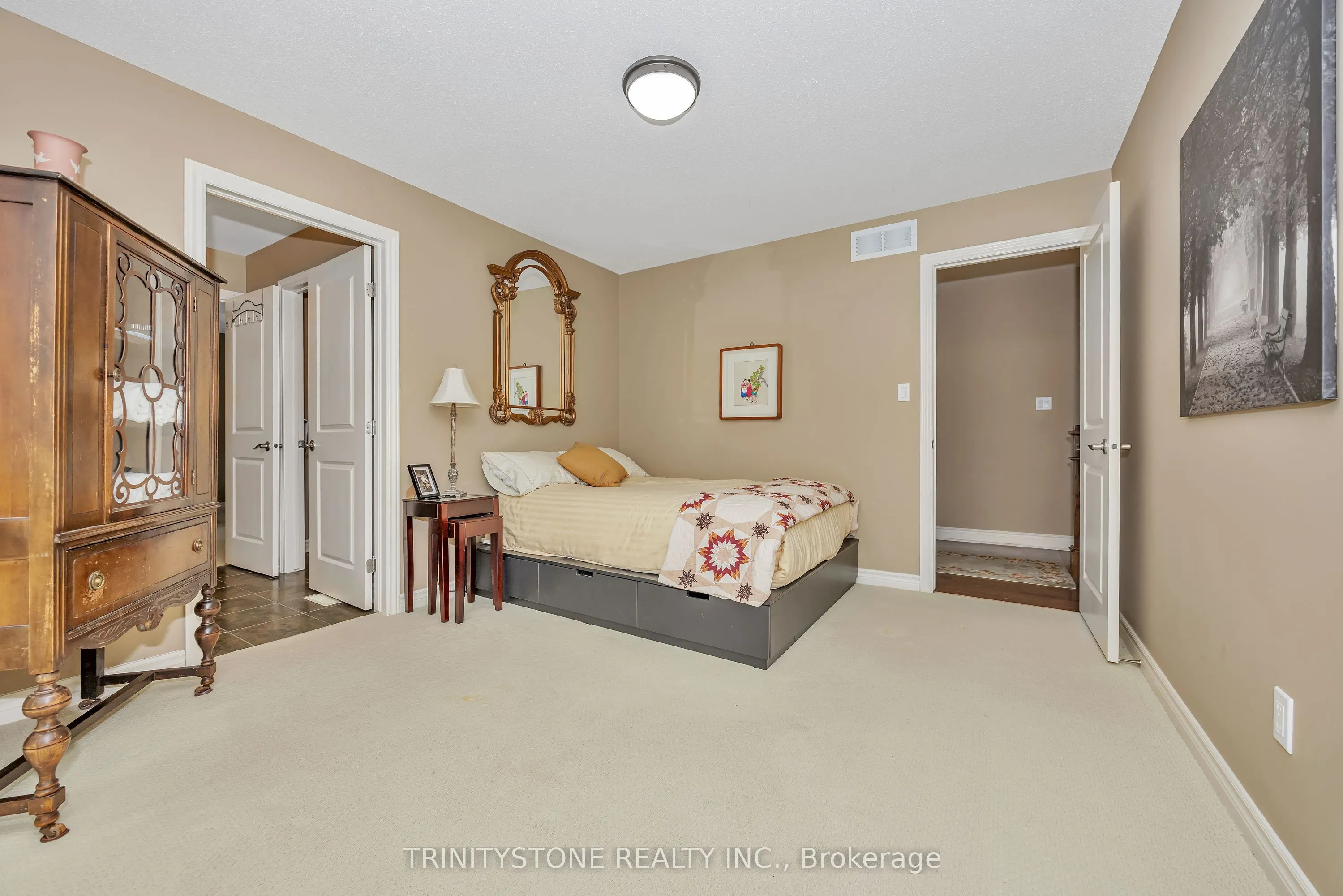 15 Canadian Drive