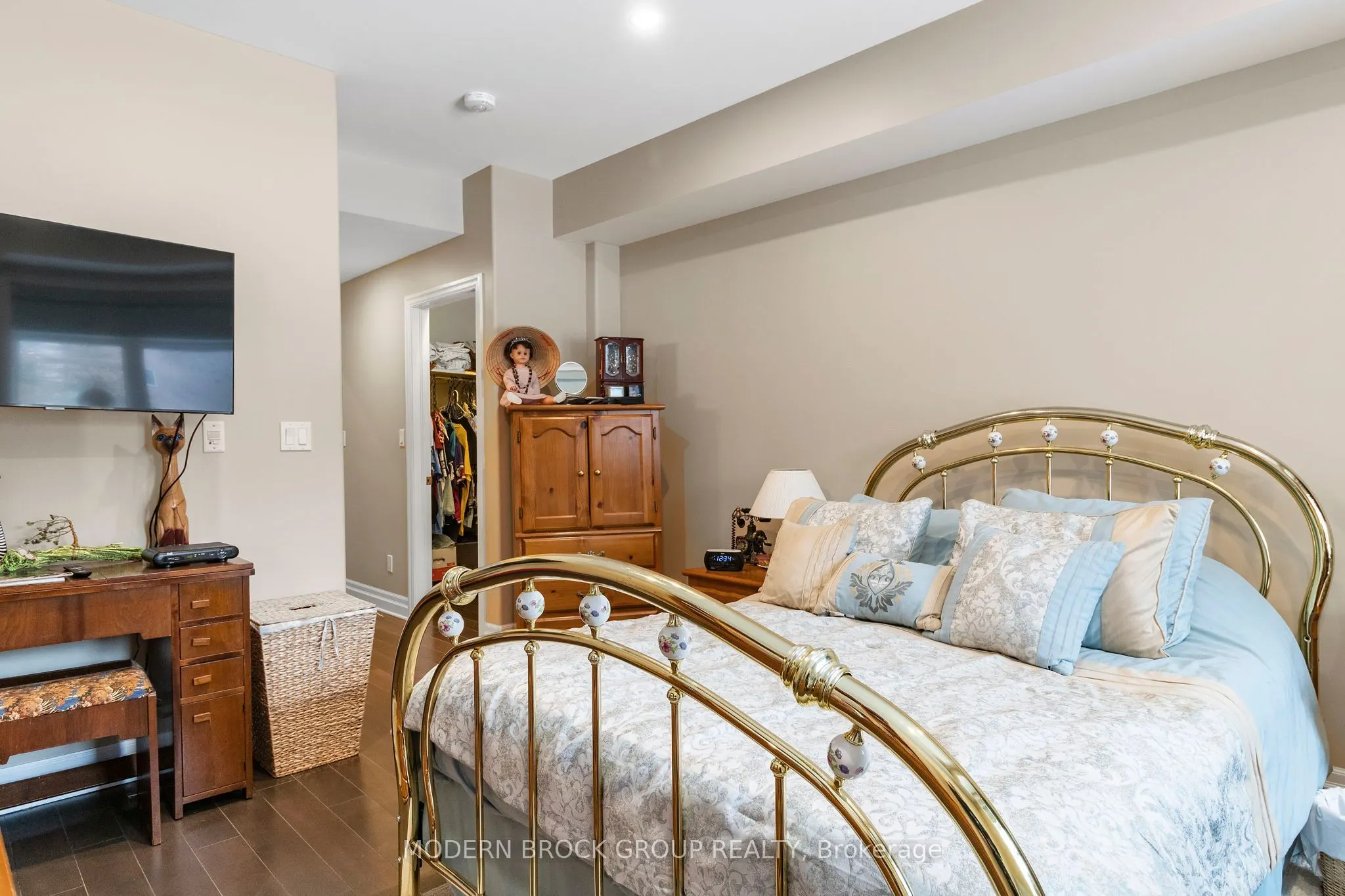 1109 Millwood Avenue #103