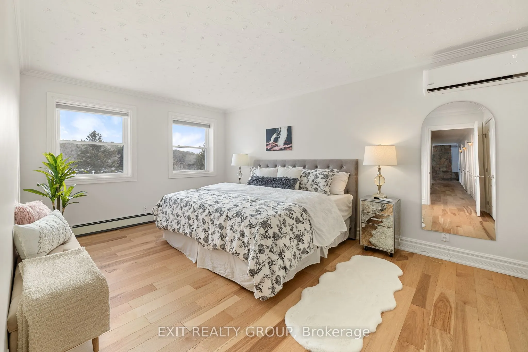 439 Oak Lake Road