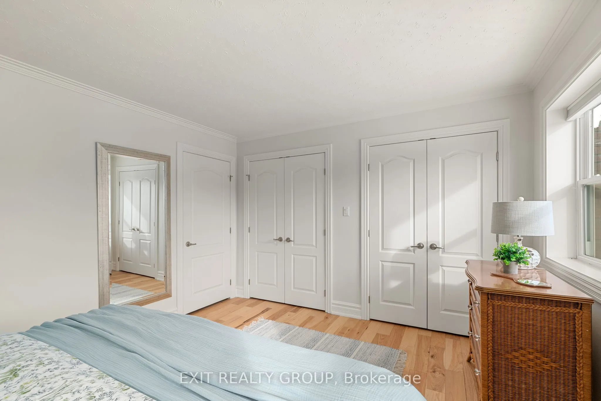439 Oak Lake Road