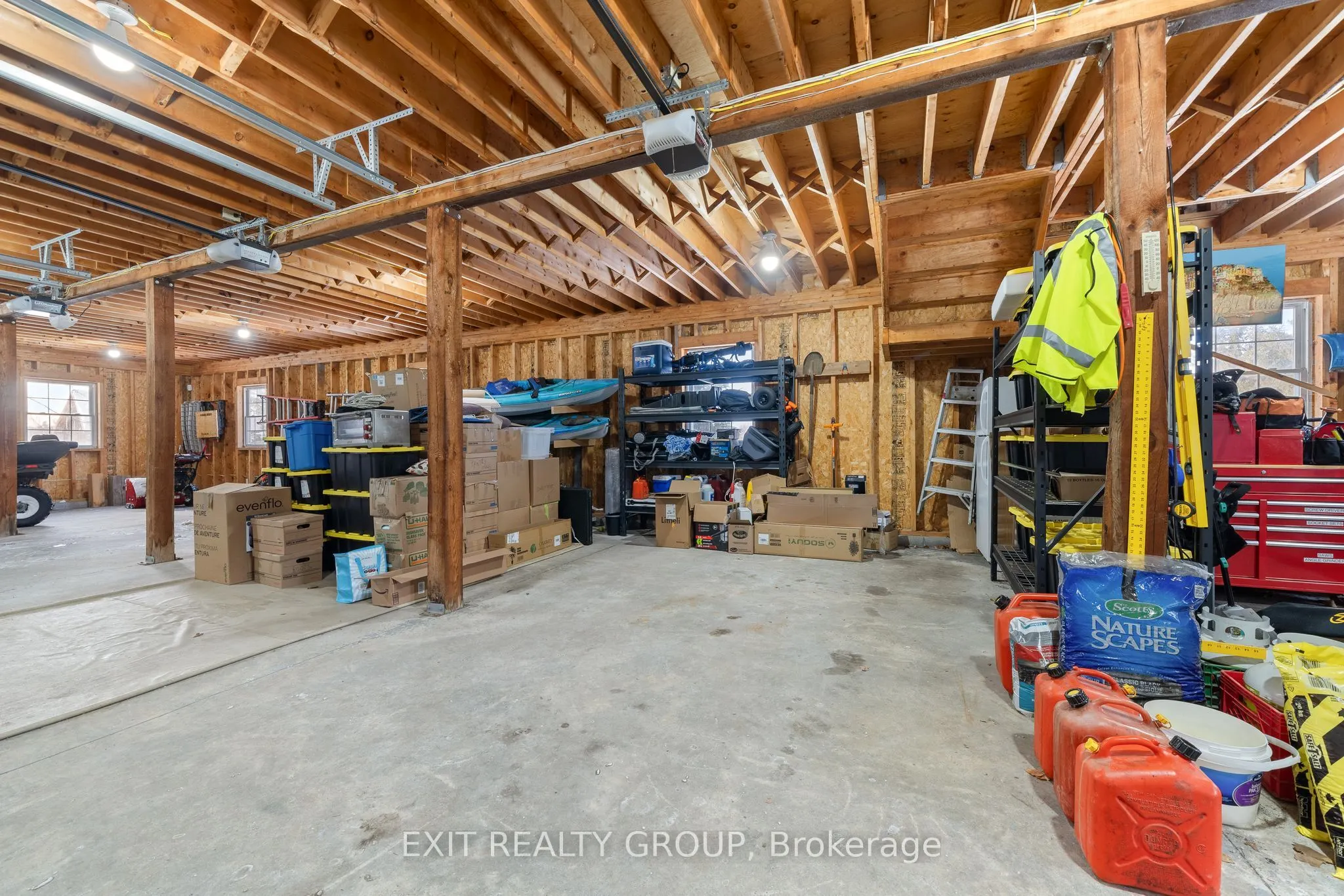 439 Oak Lake Road