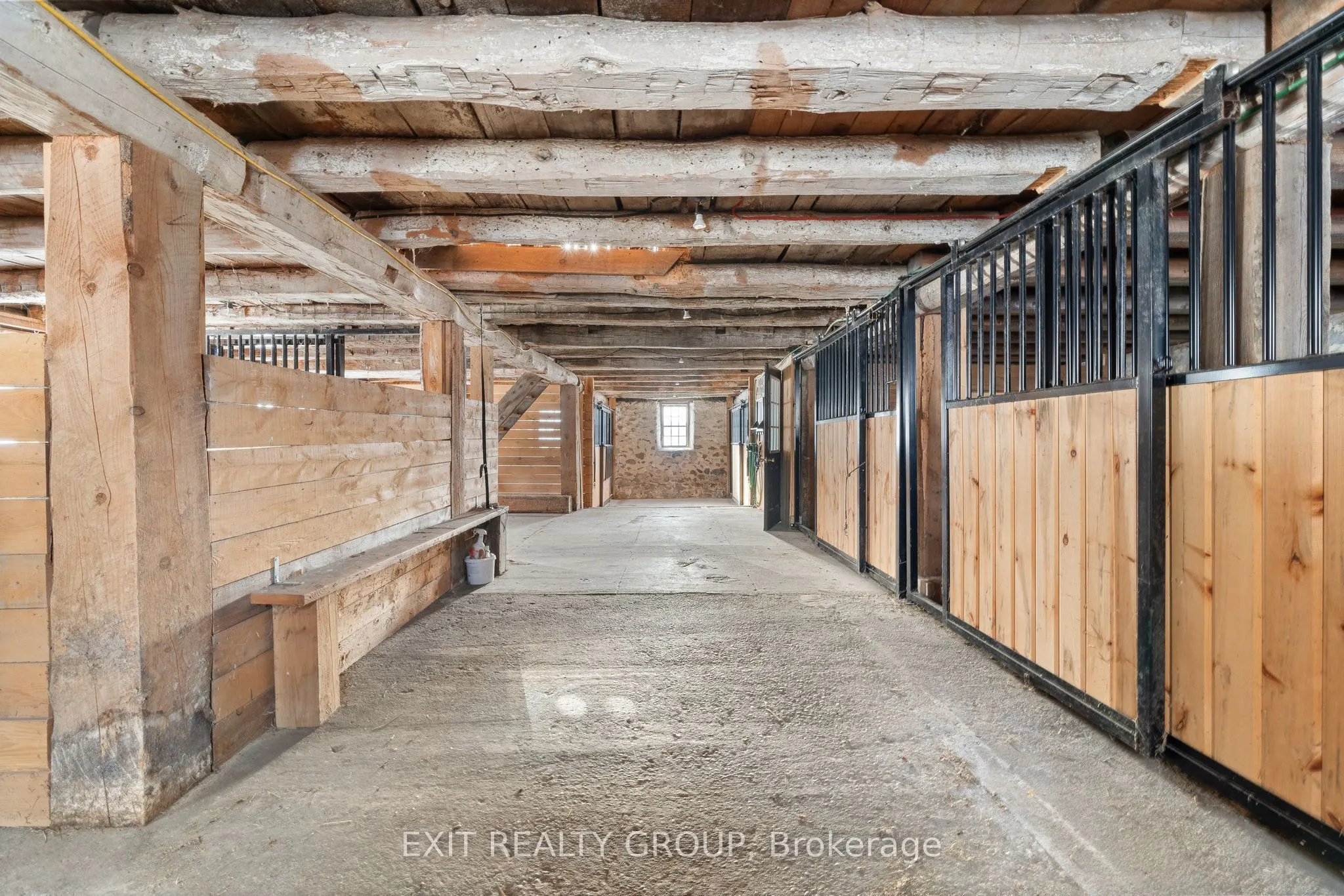 439 Oak Lake Road