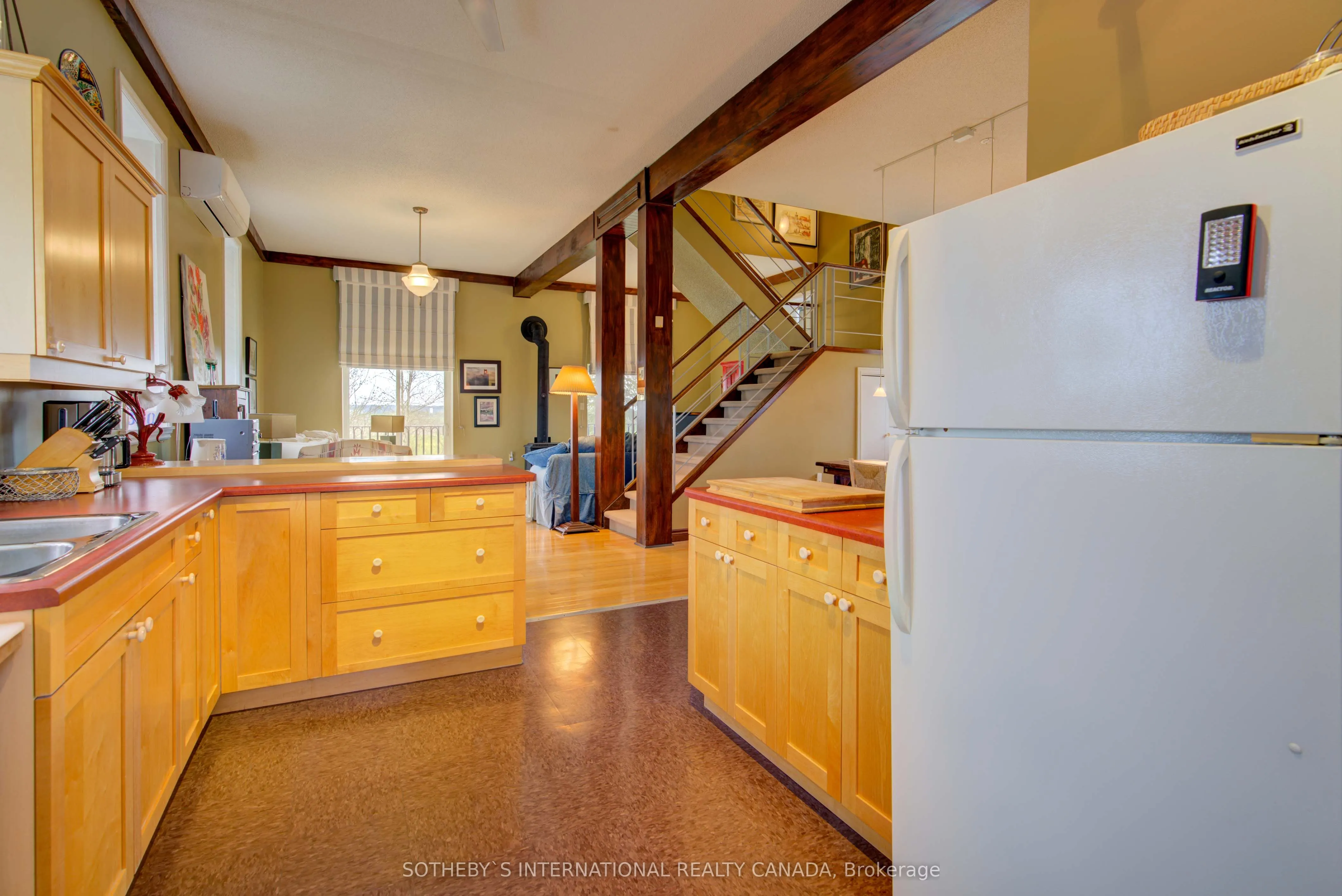 330 Green Road