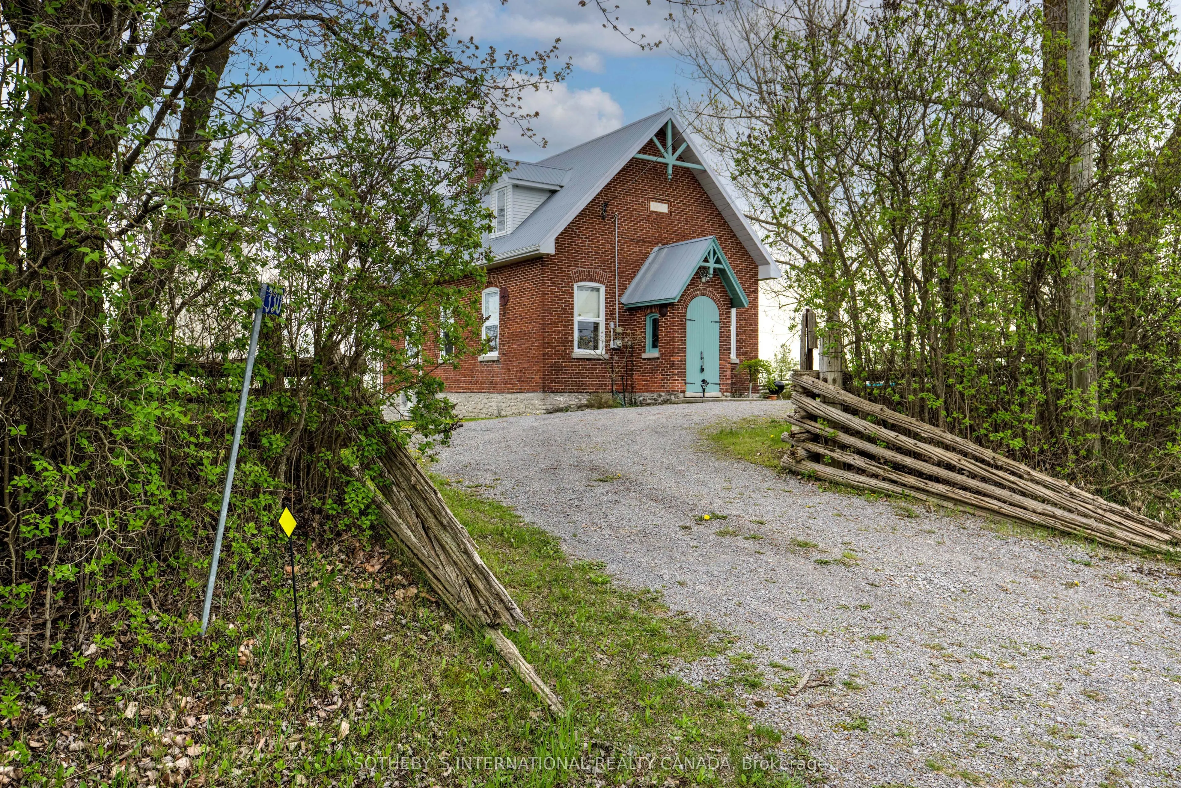 330 Green Road
