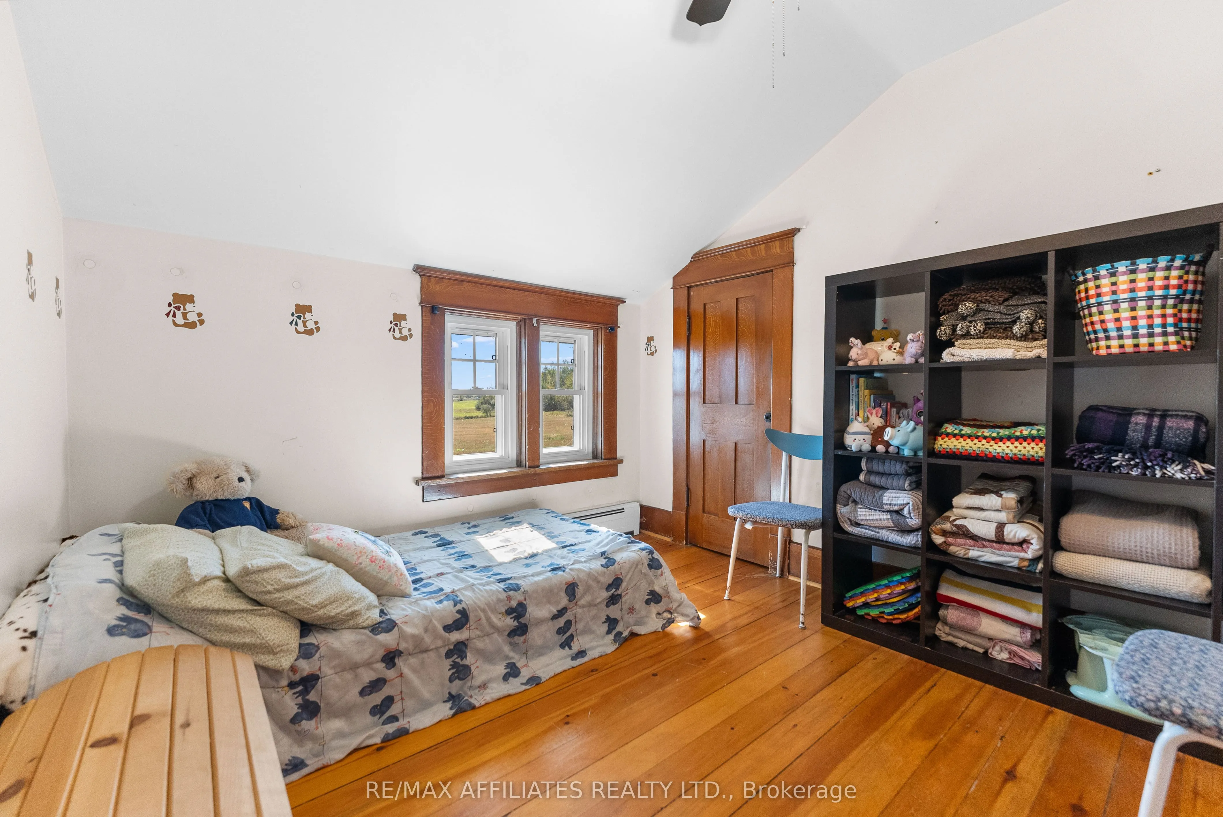 839 BLAKENEY Road