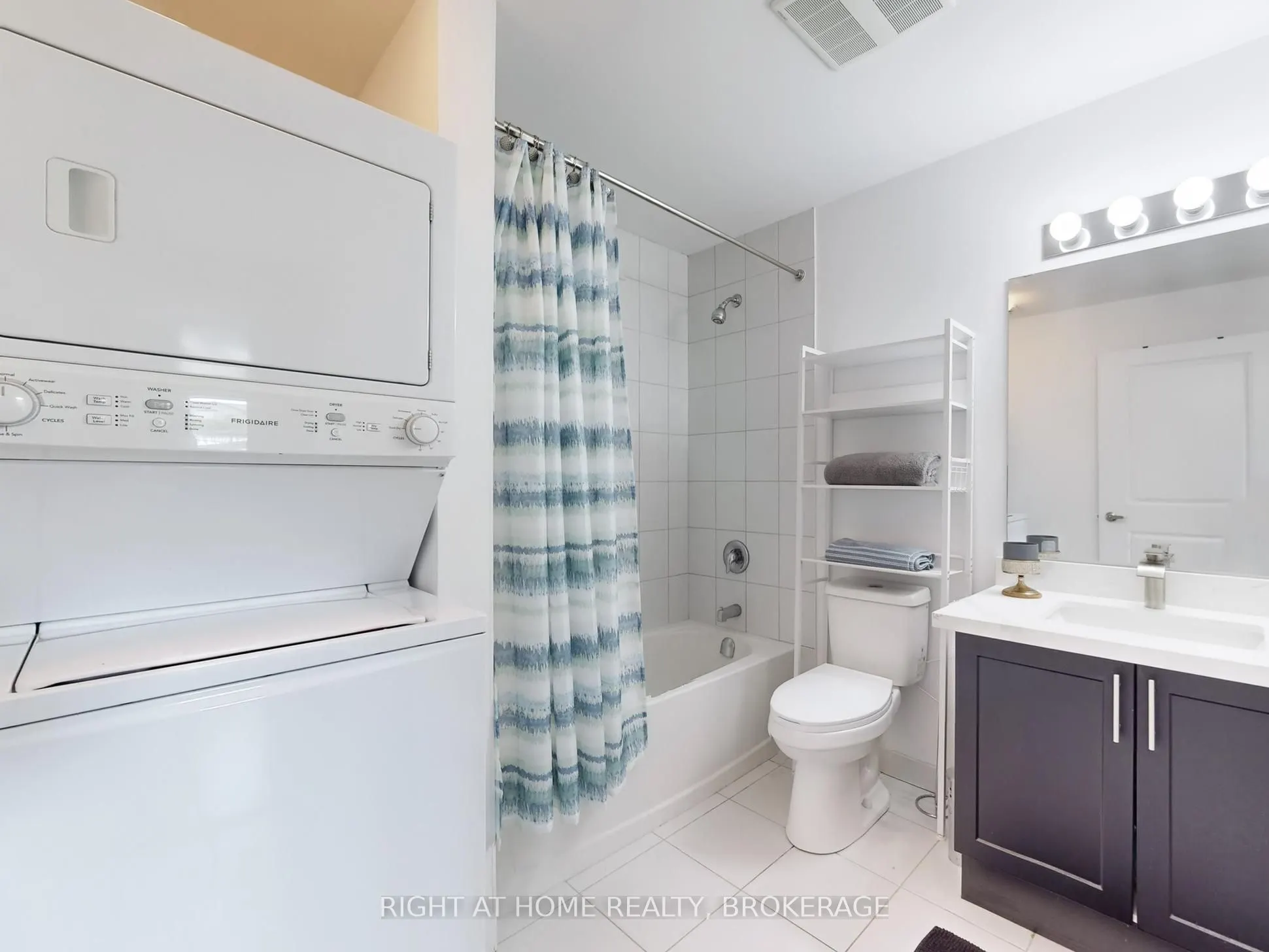 101 Shoreview Place #111