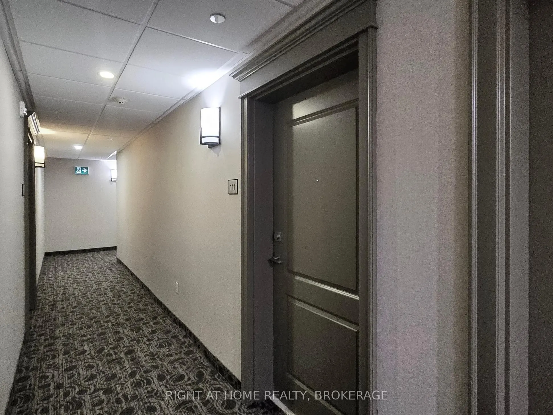 101 Shoreview Place #111