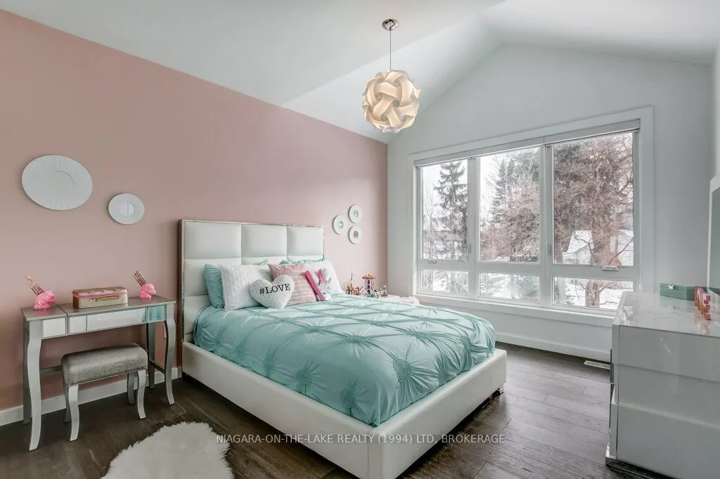 94 TANBARK Road