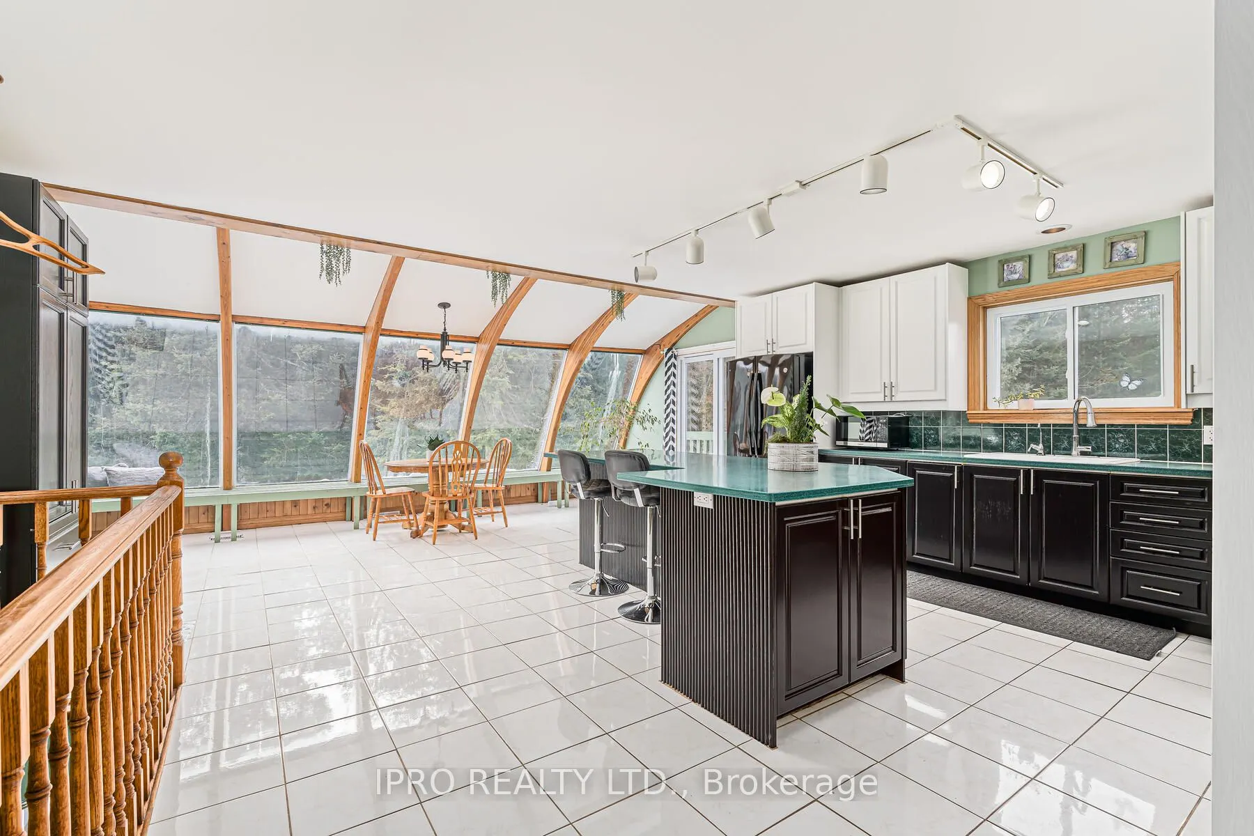 307254 Hockley Road