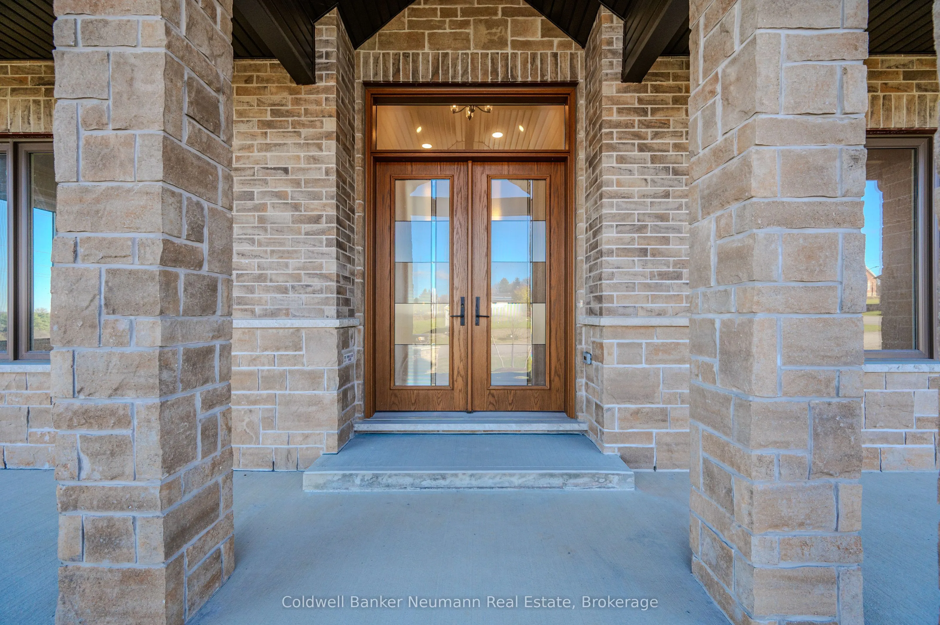 10 BROUGHTON Street