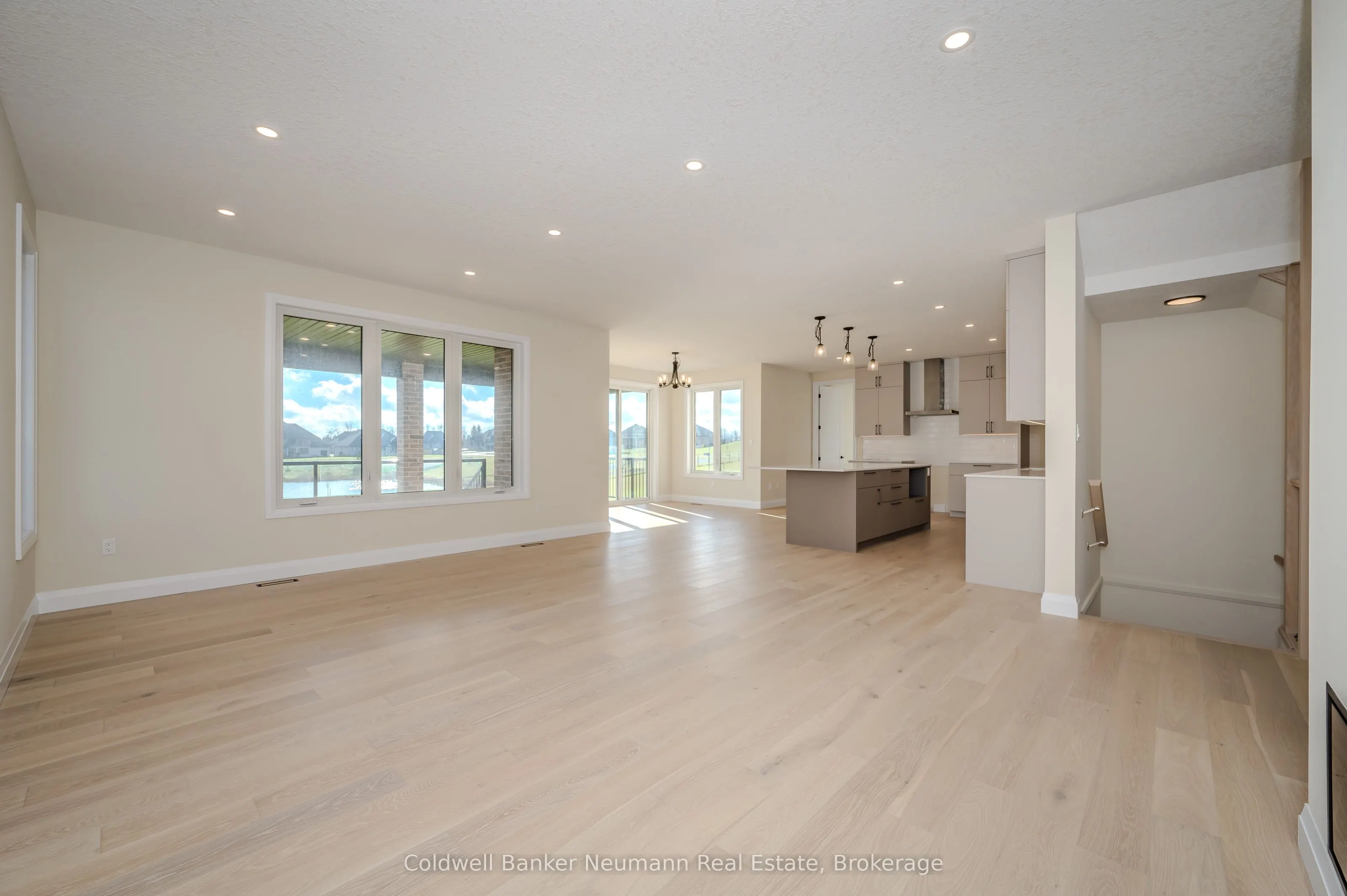 10 BROUGHTON Street