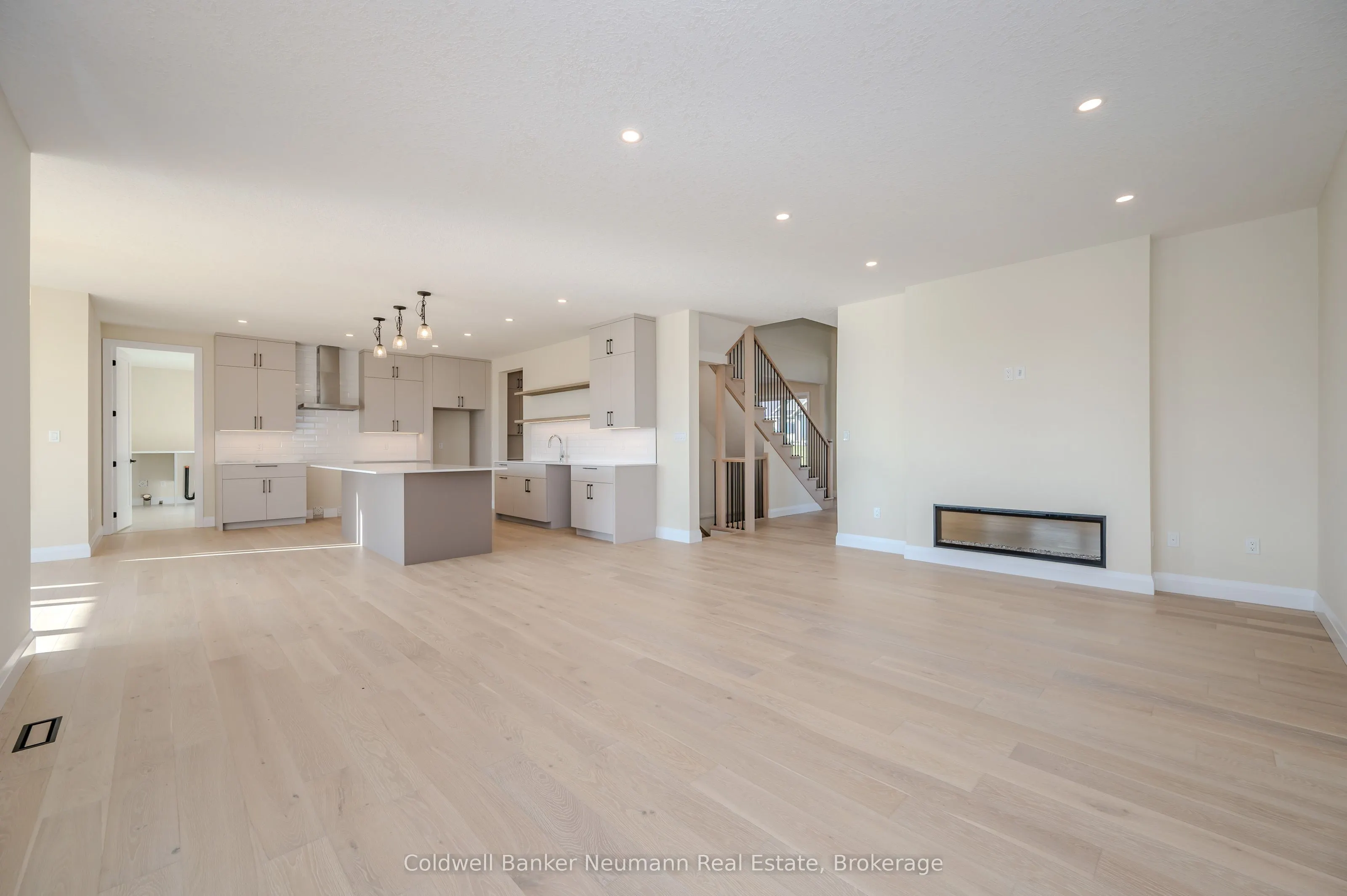 10 BROUGHTON Street