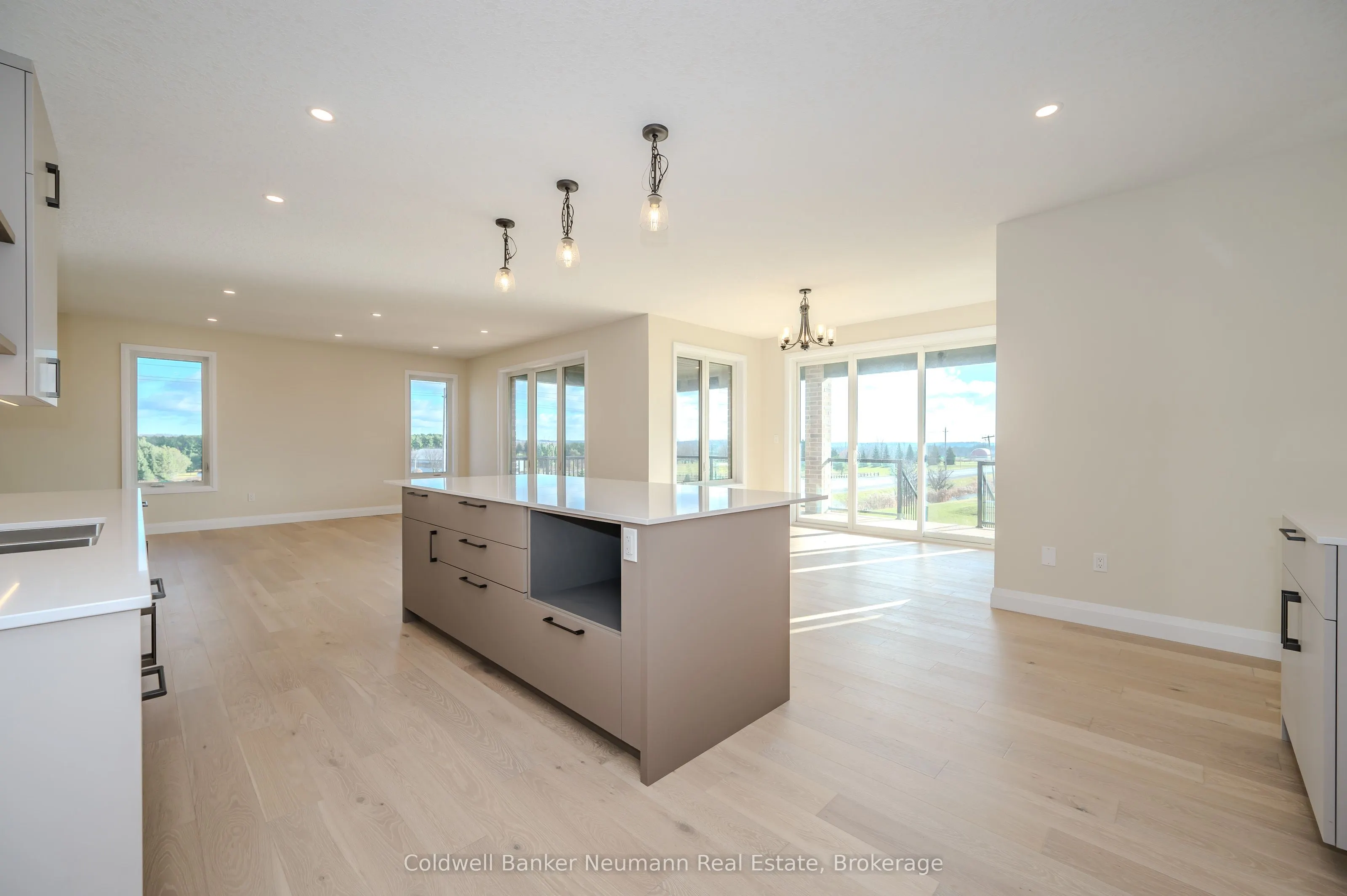 10 BROUGHTON Street