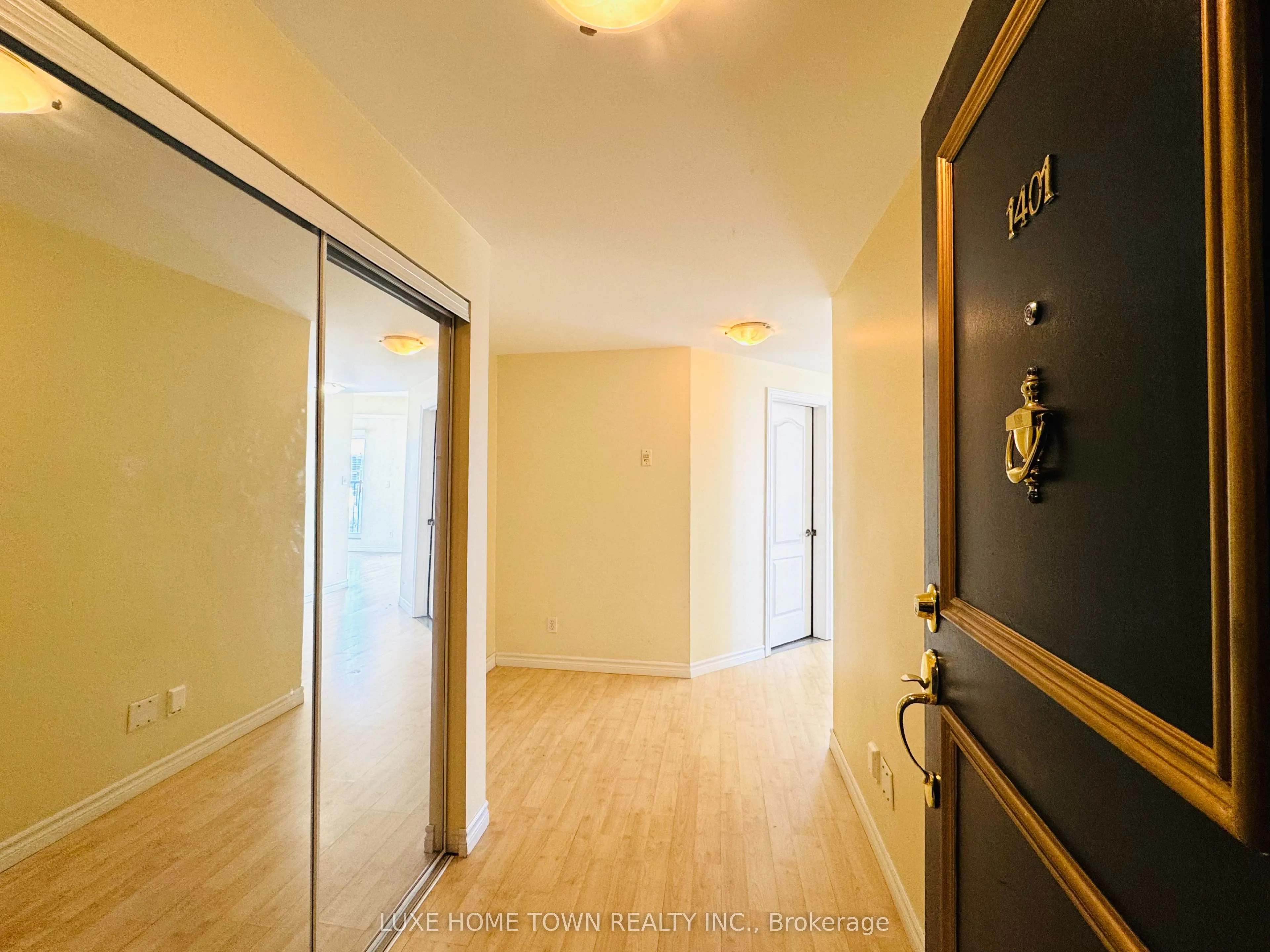 135 James Street S #1401