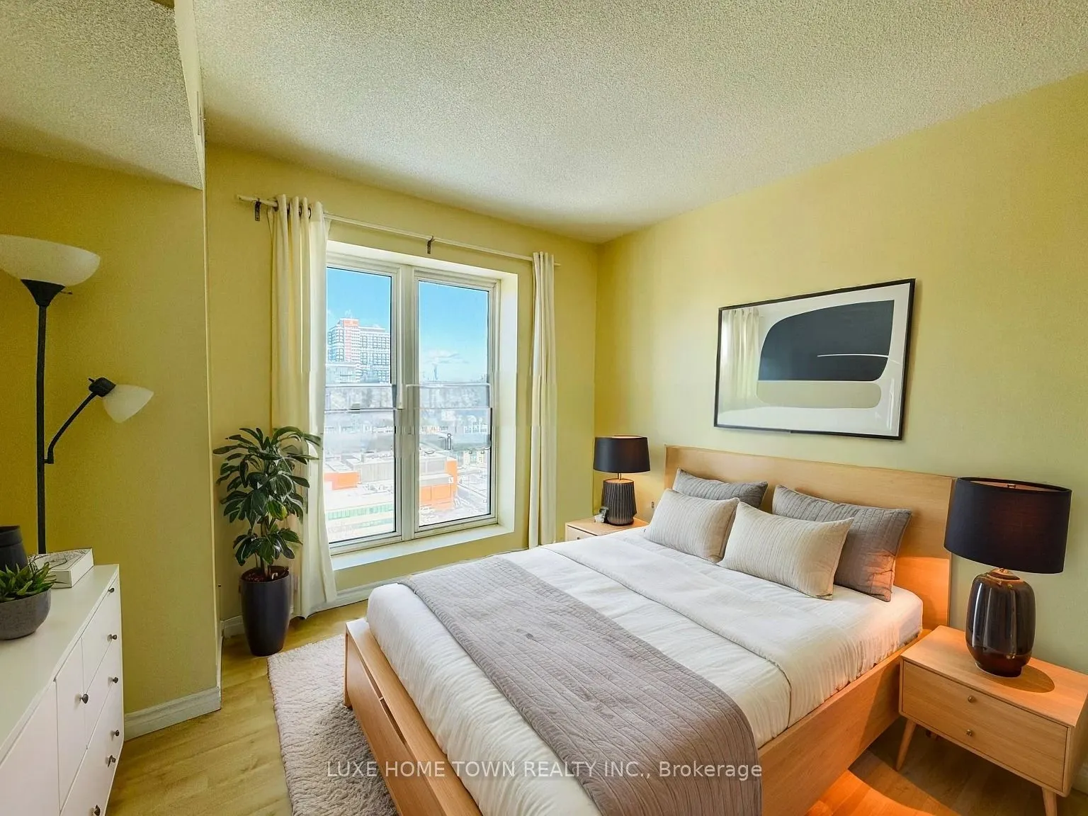 135 James Street S #1401