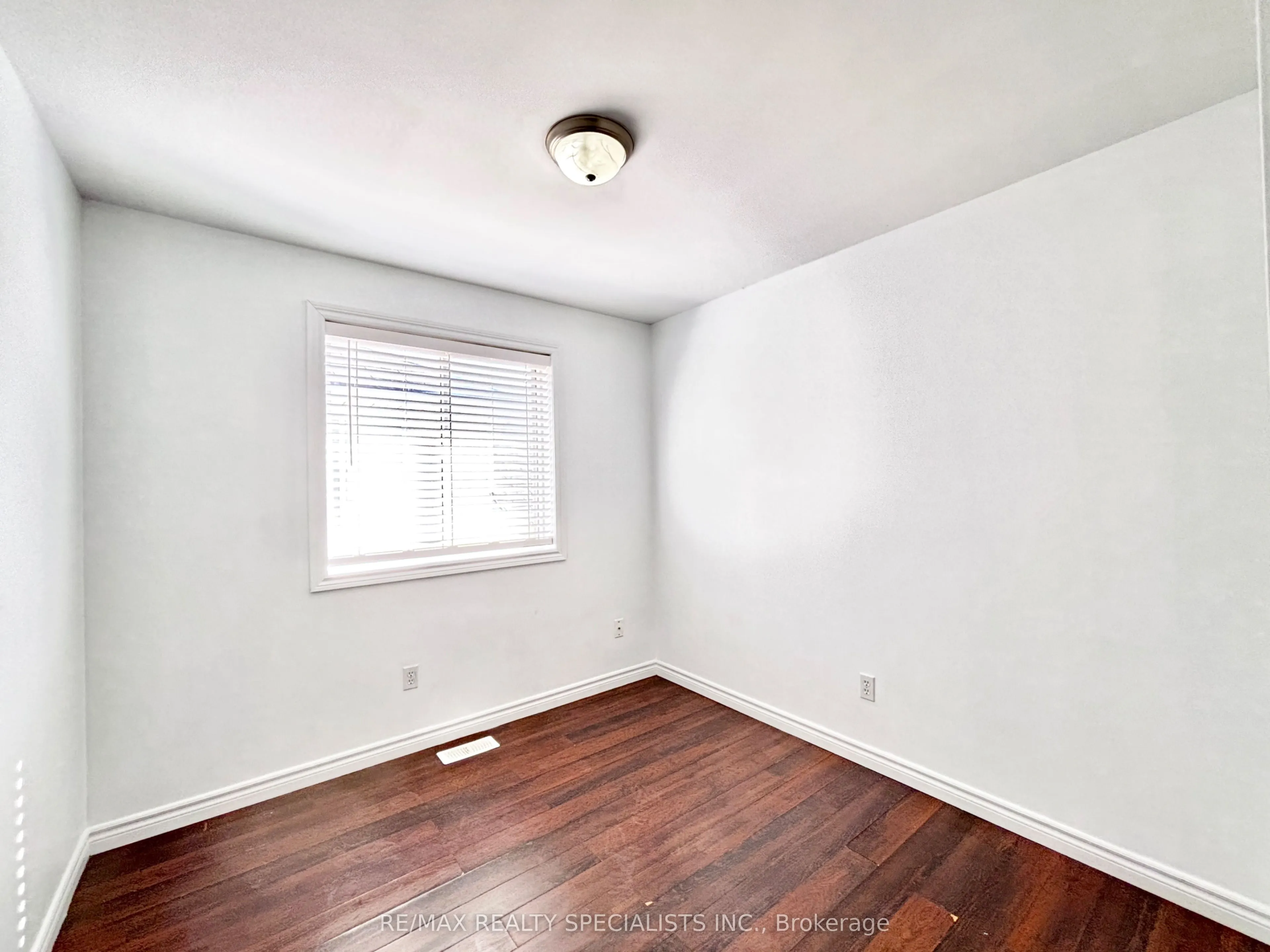 2488 Gatwick Avenue