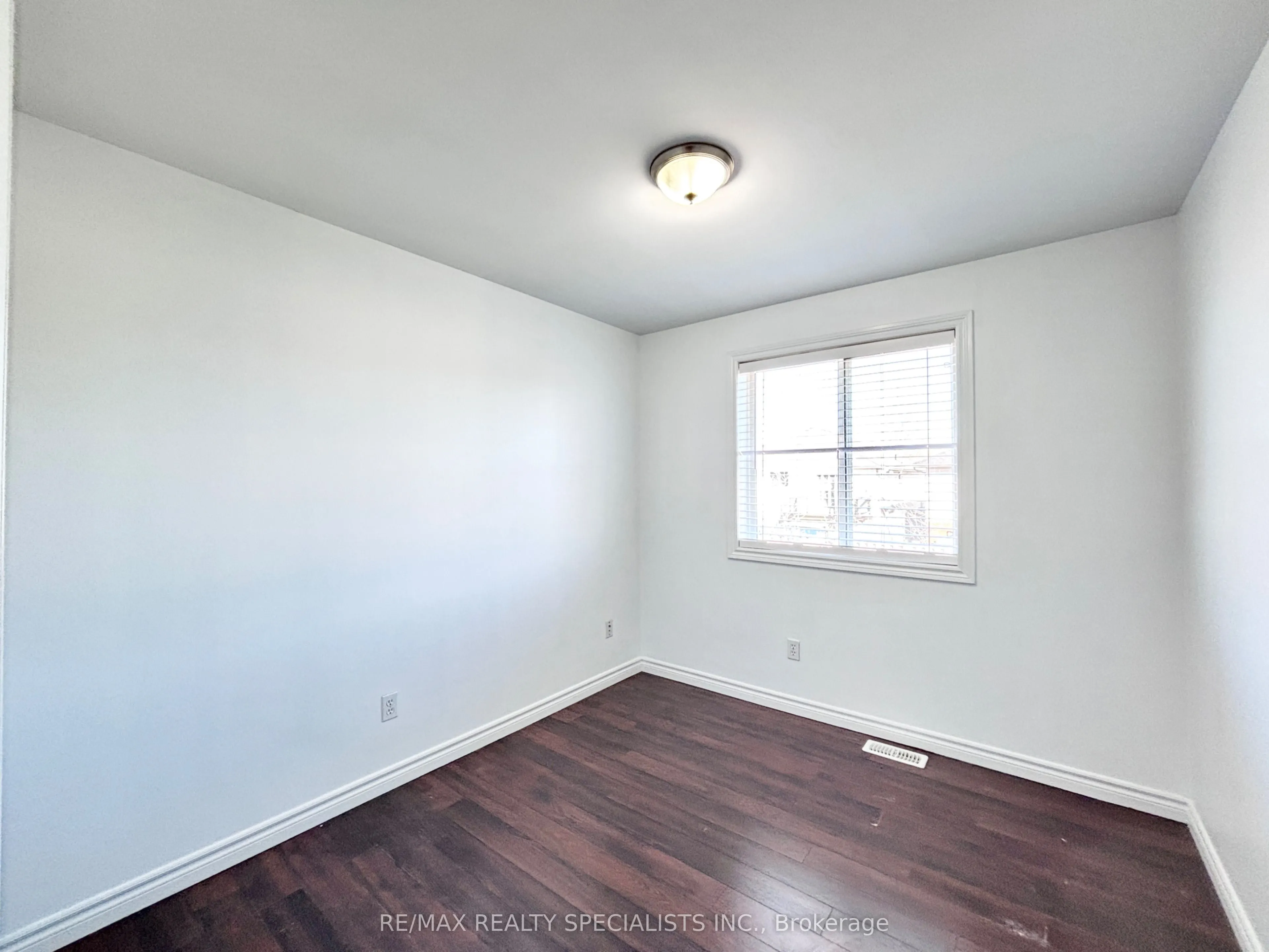 2488 Gatwick Avenue