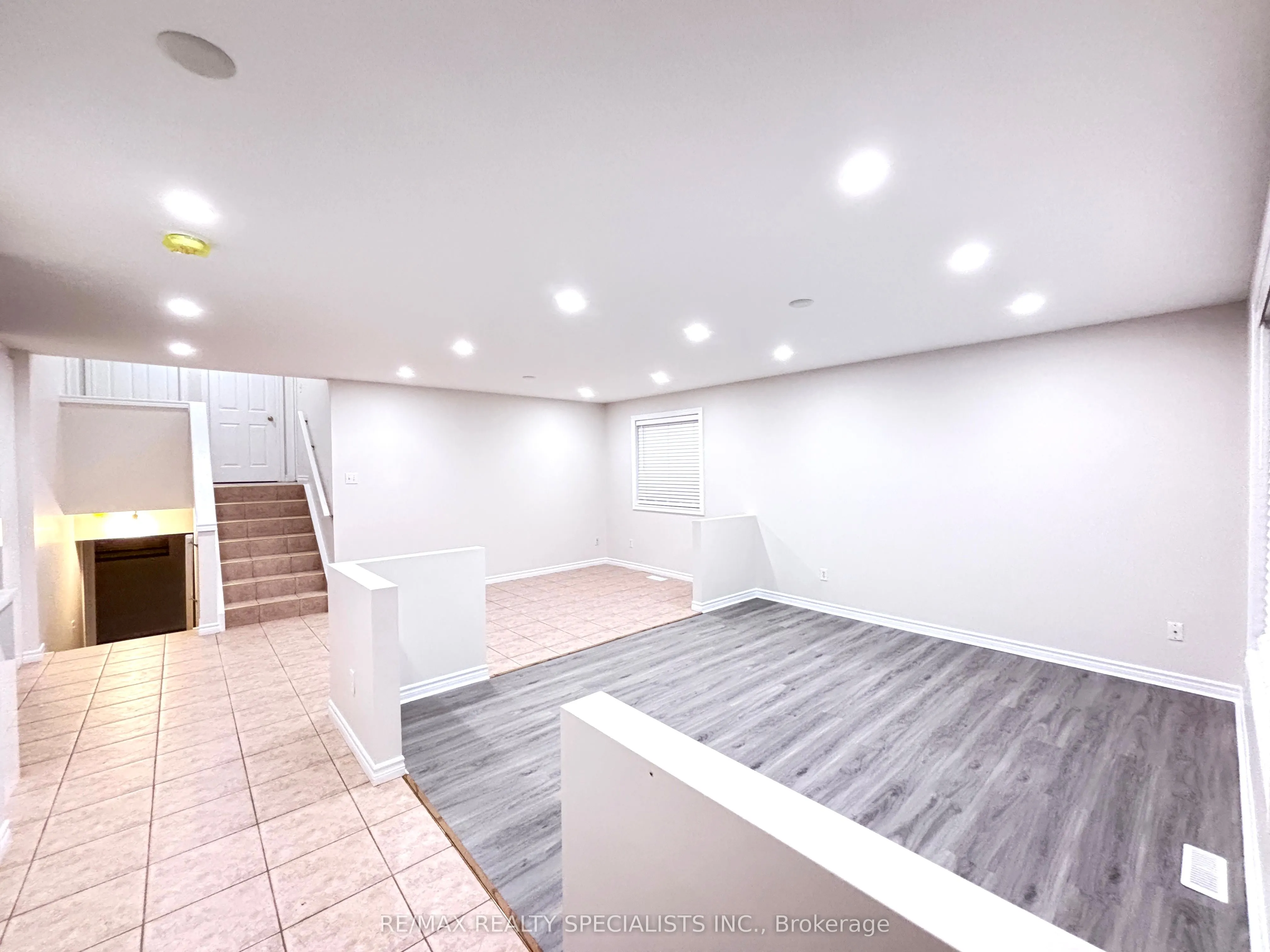 2488 Gatwick Avenue