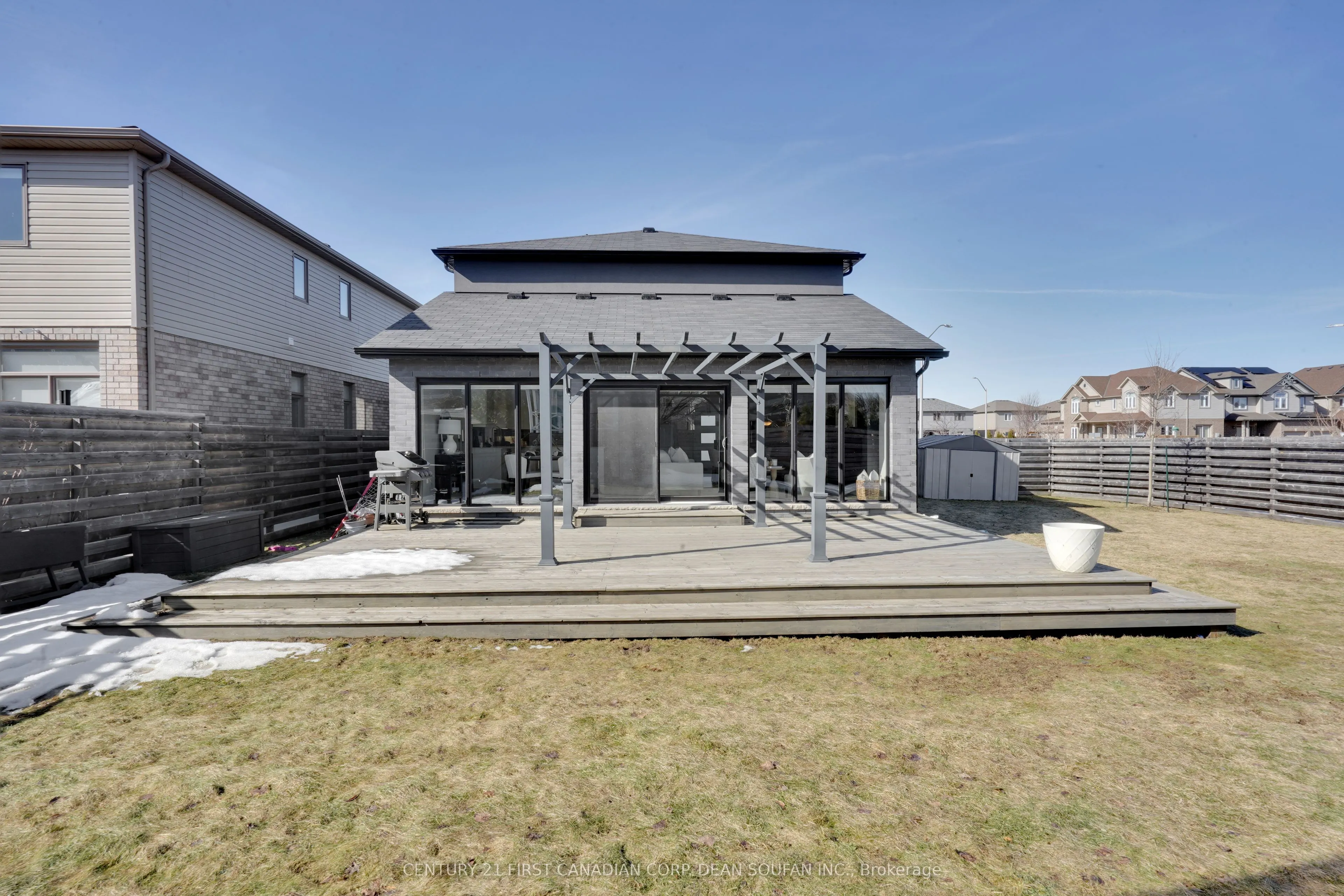 535 Freeport Street
