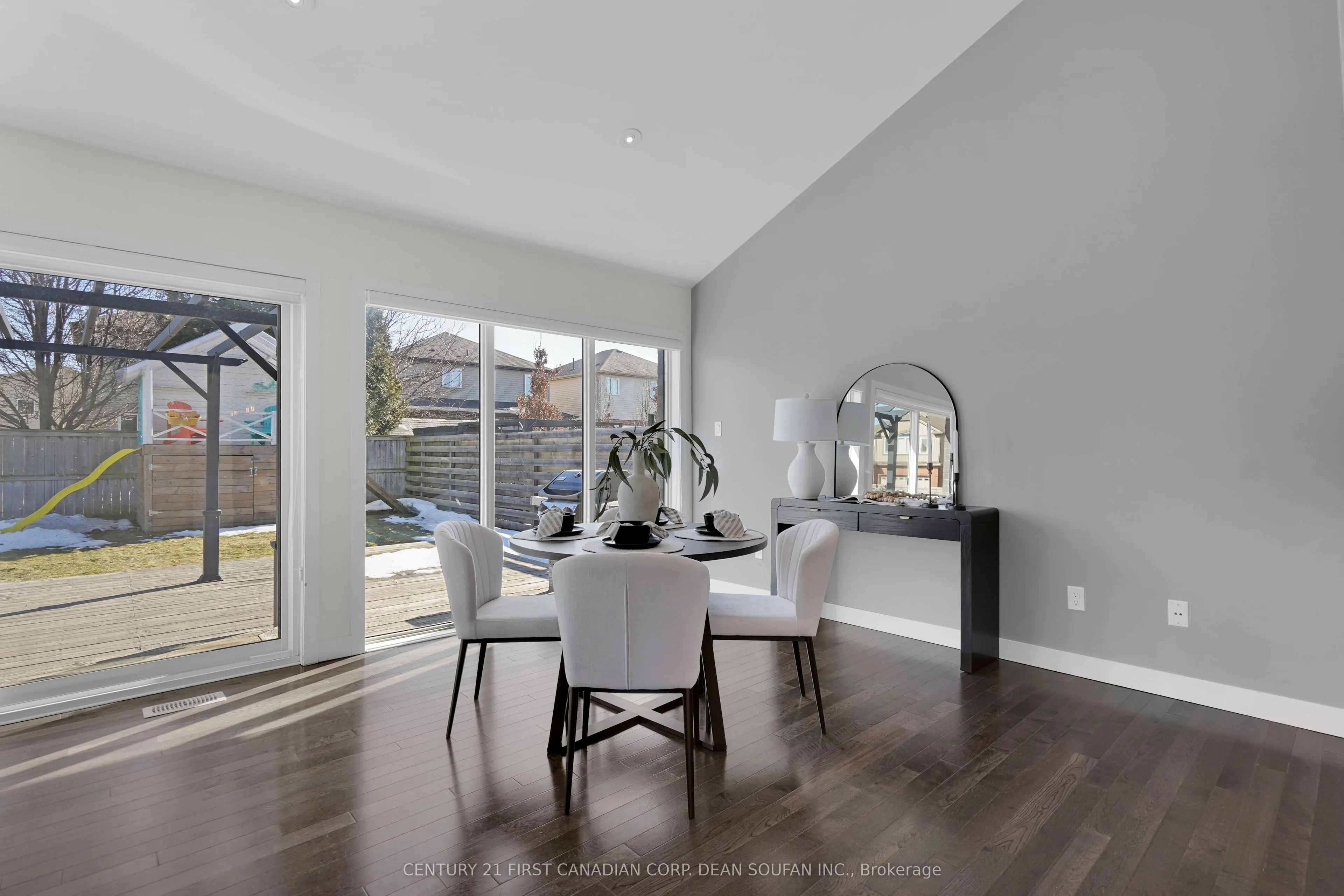 535 Freeport Street