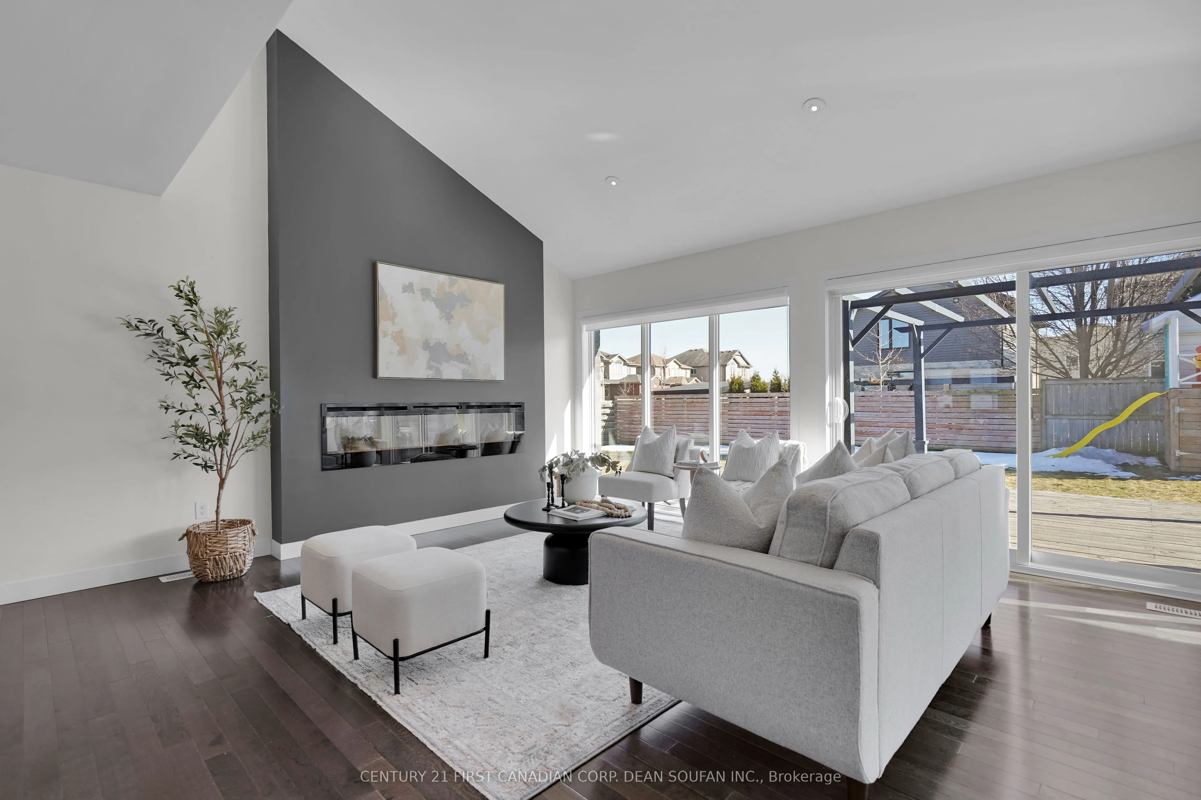 535 Freeport Street