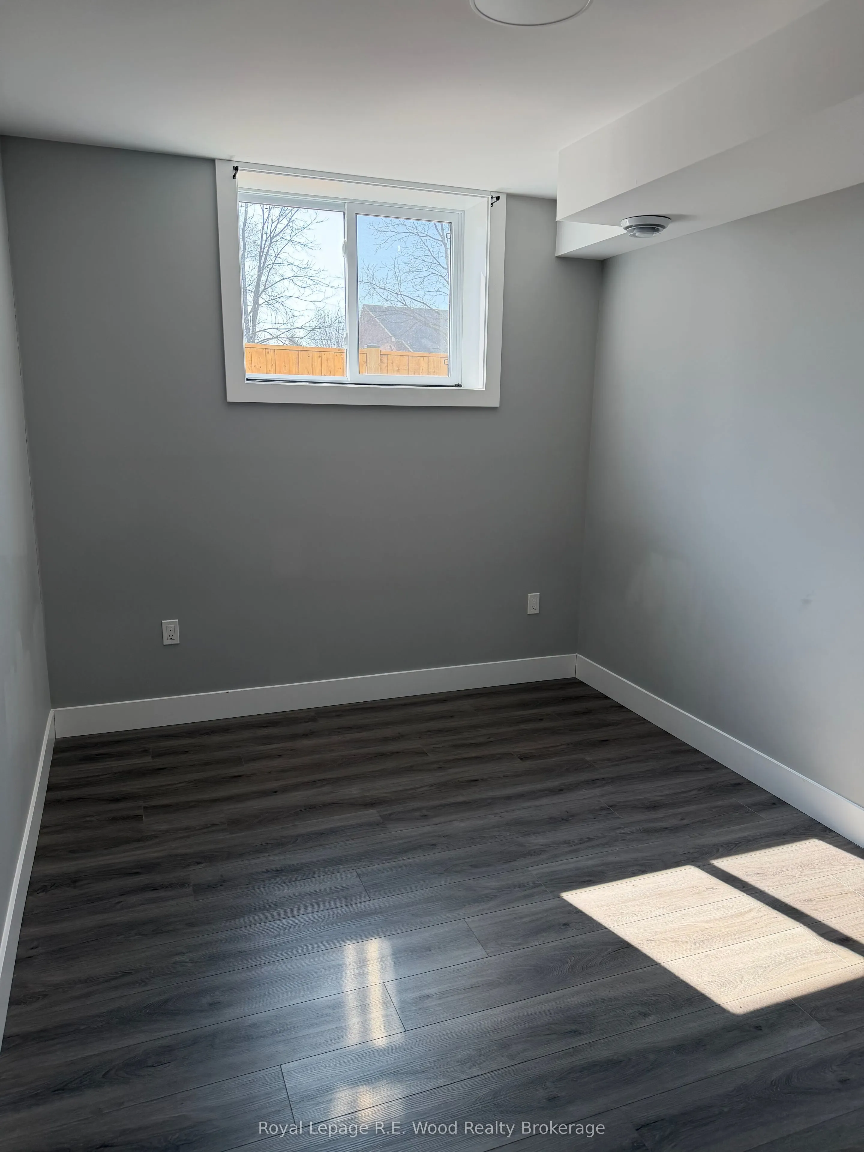 335 John Street S #33B