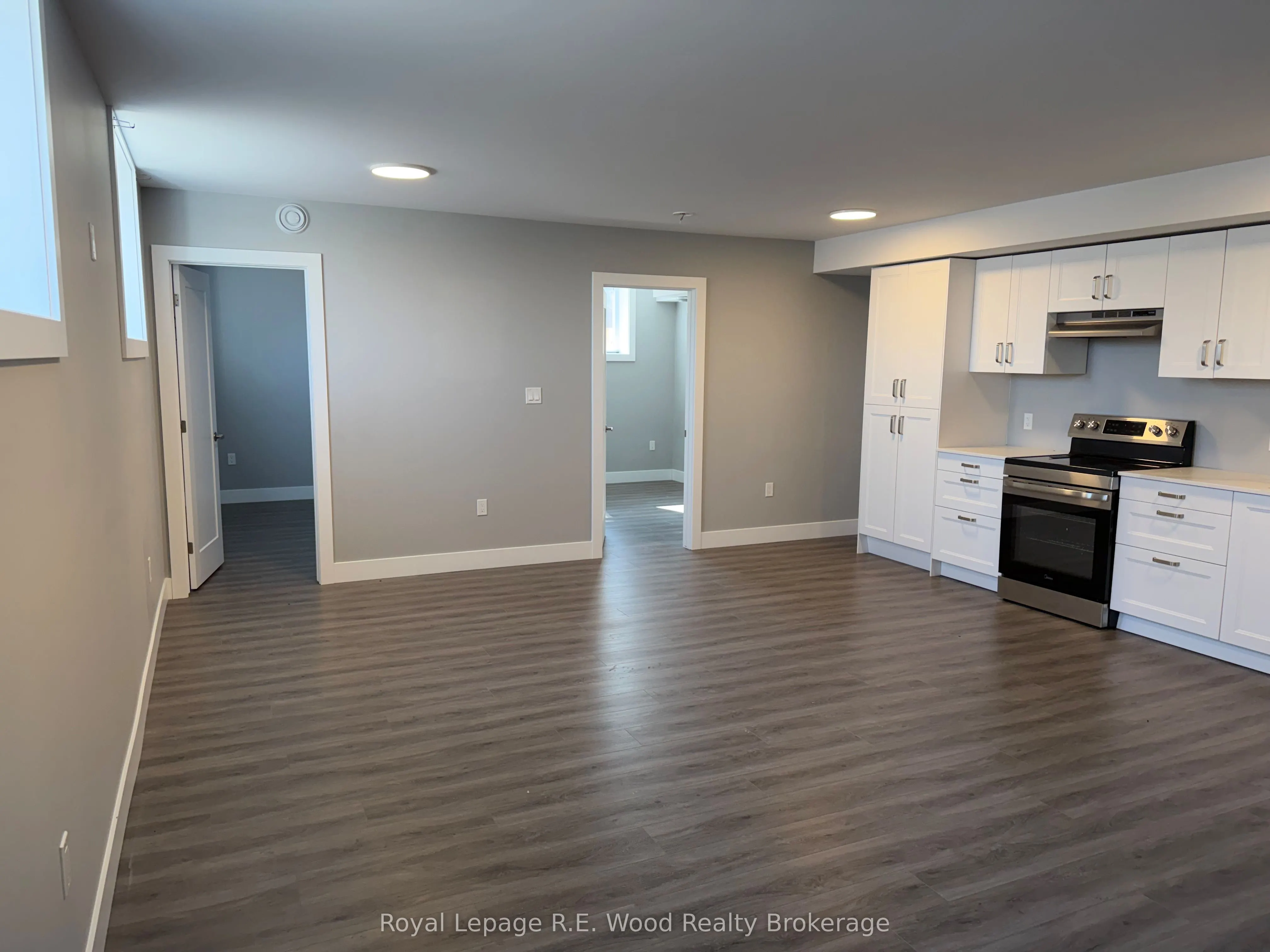 335 John Street S #33B