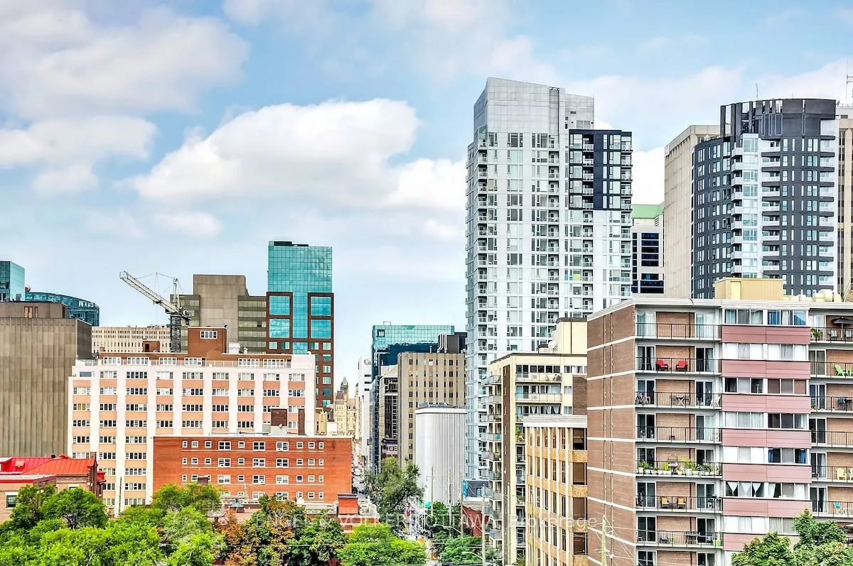 260 Metcalfe Street #1D