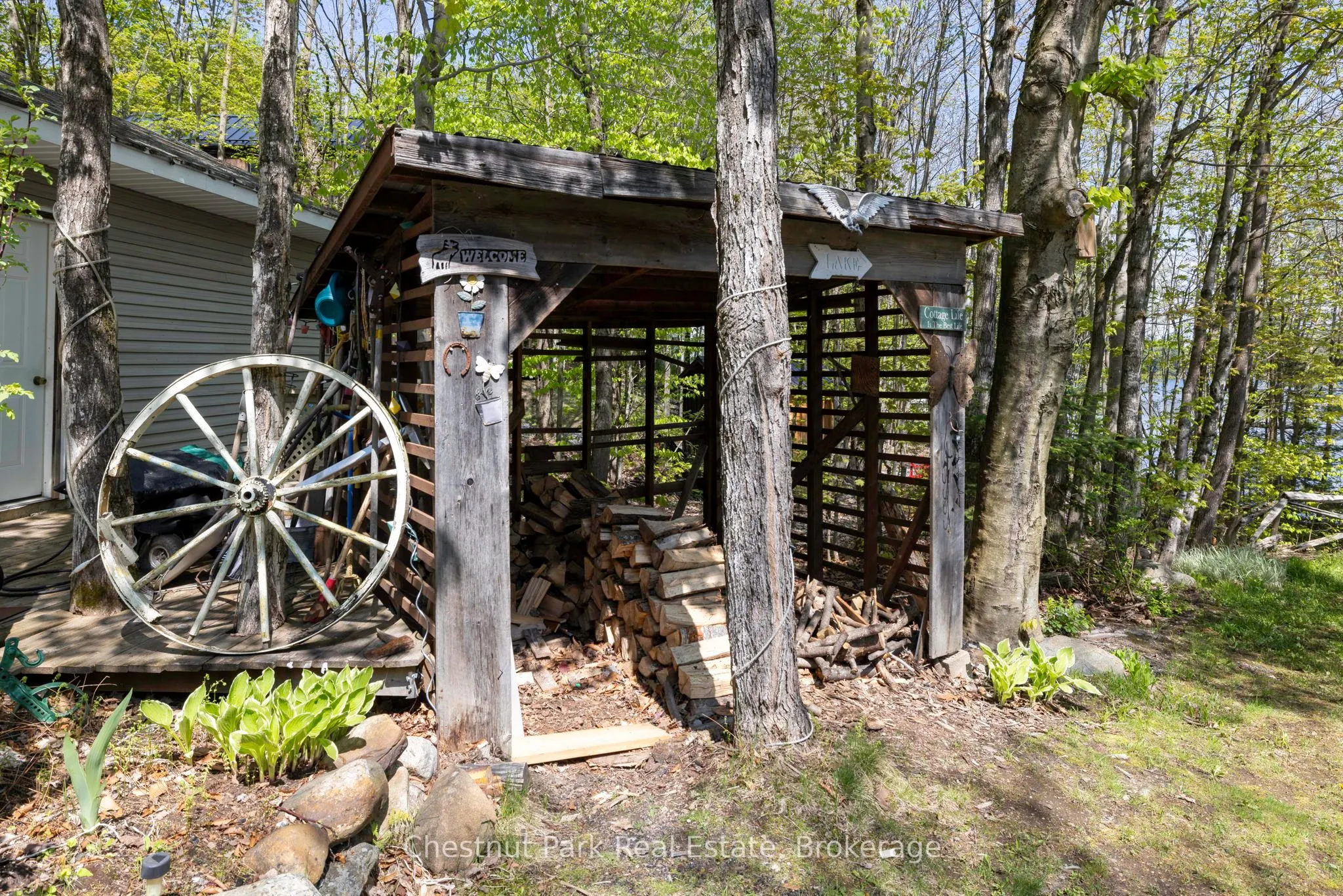1260 WINDERS BAY Road