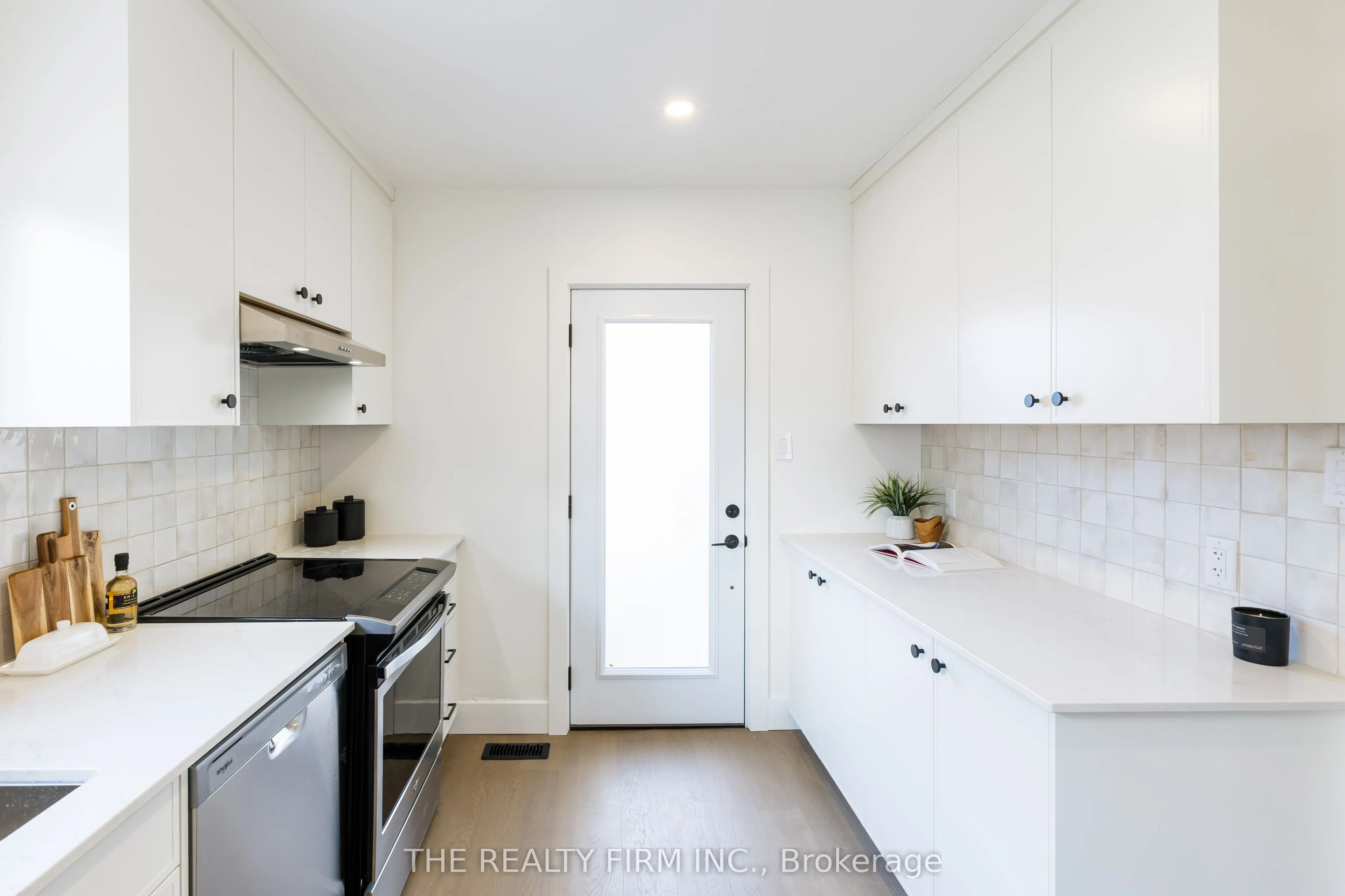 386 Mornington Avenue
