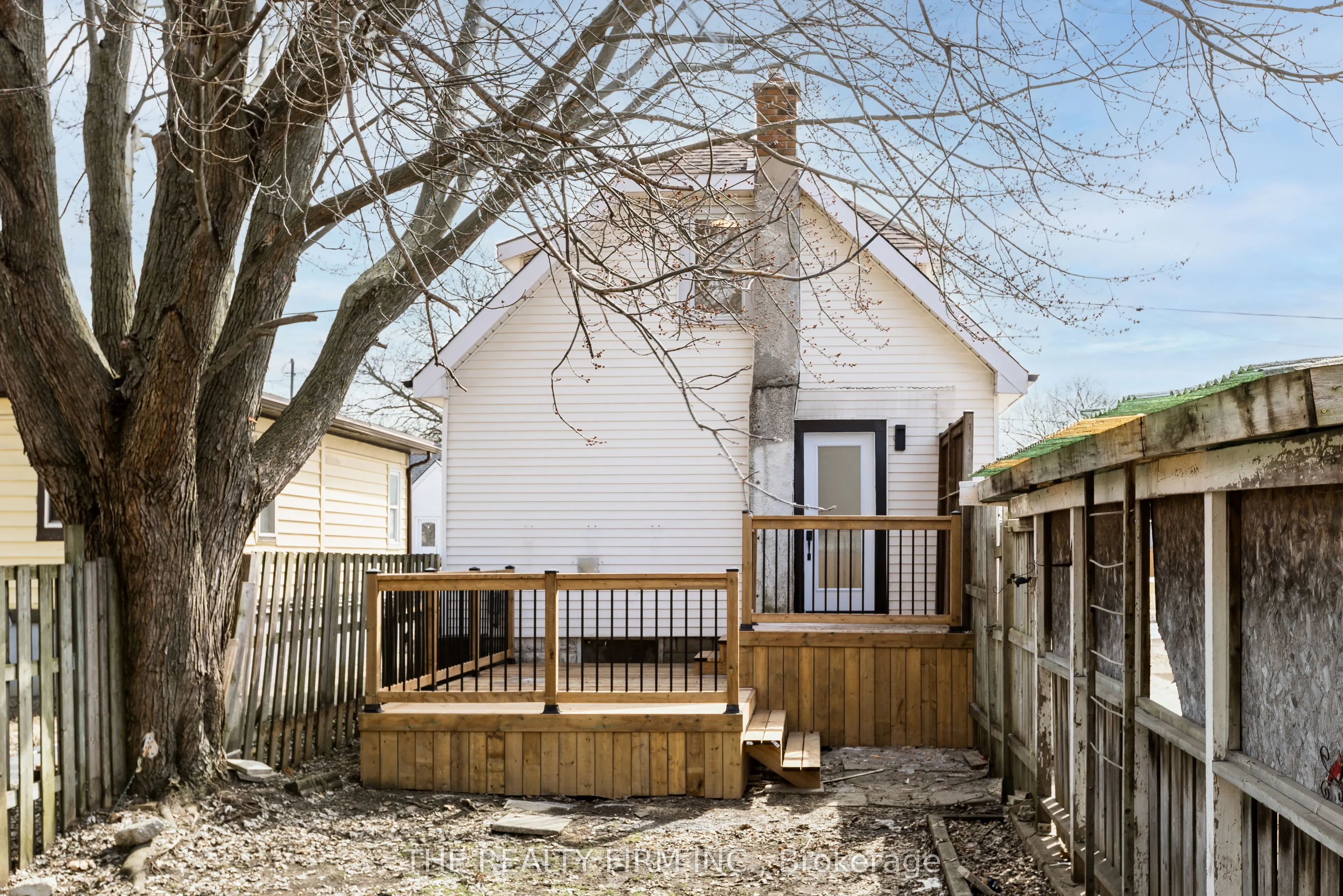 386 Mornington Avenue