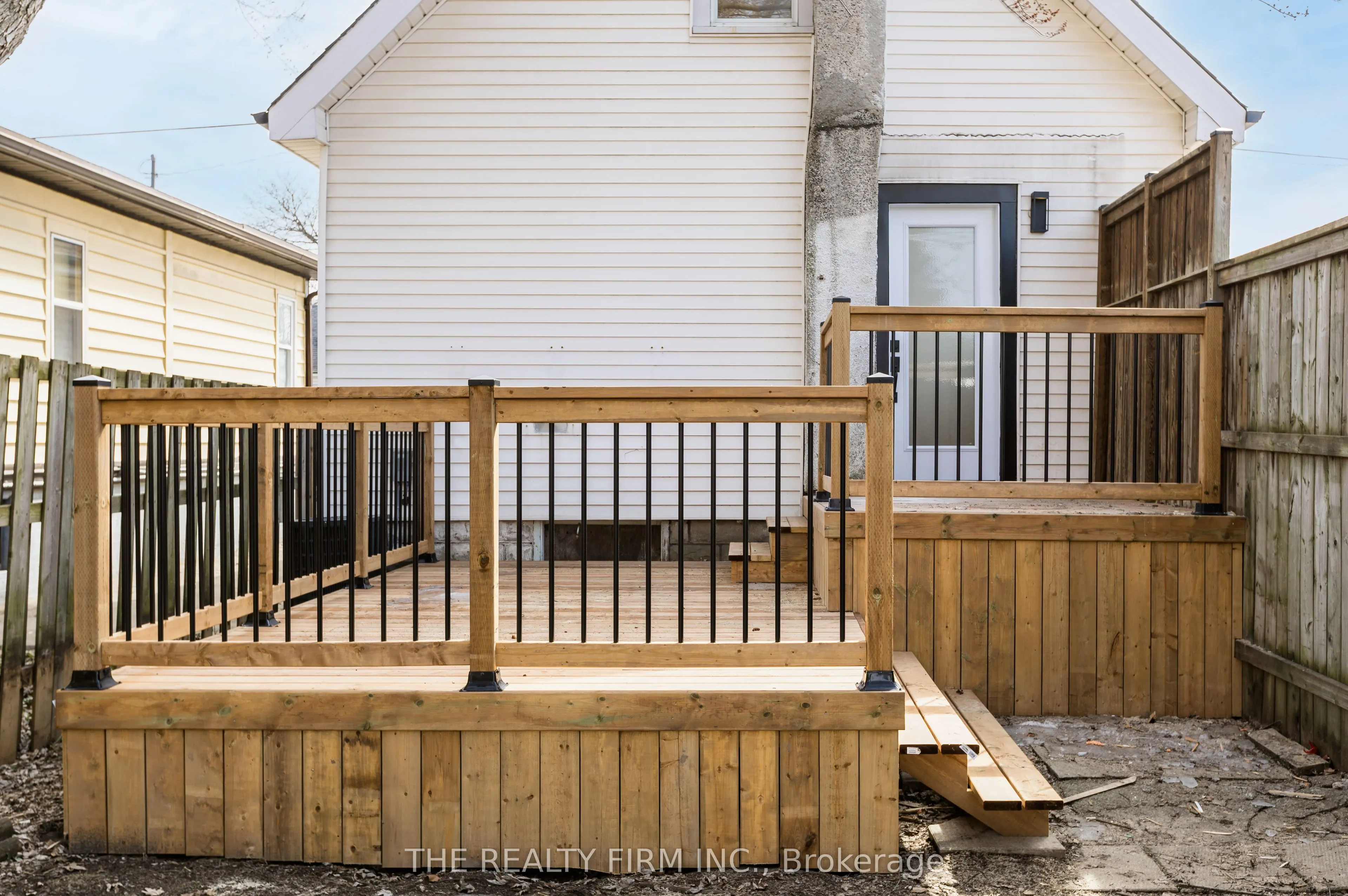 386 Mornington Avenue