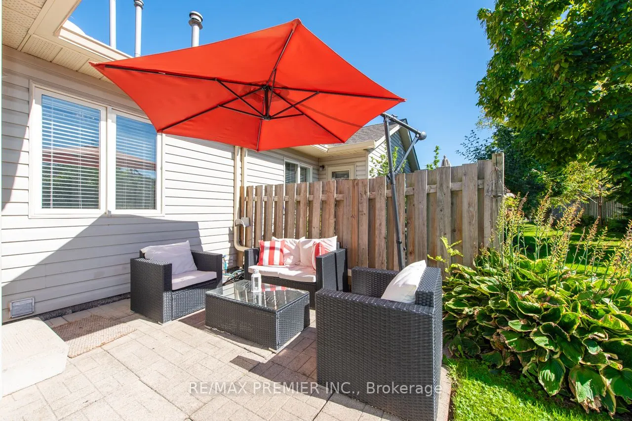 9 Wentworth Drive #13