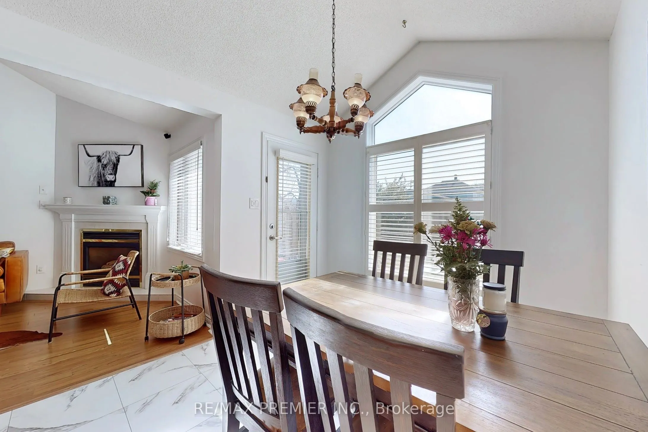 9 Wentworth Drive #13