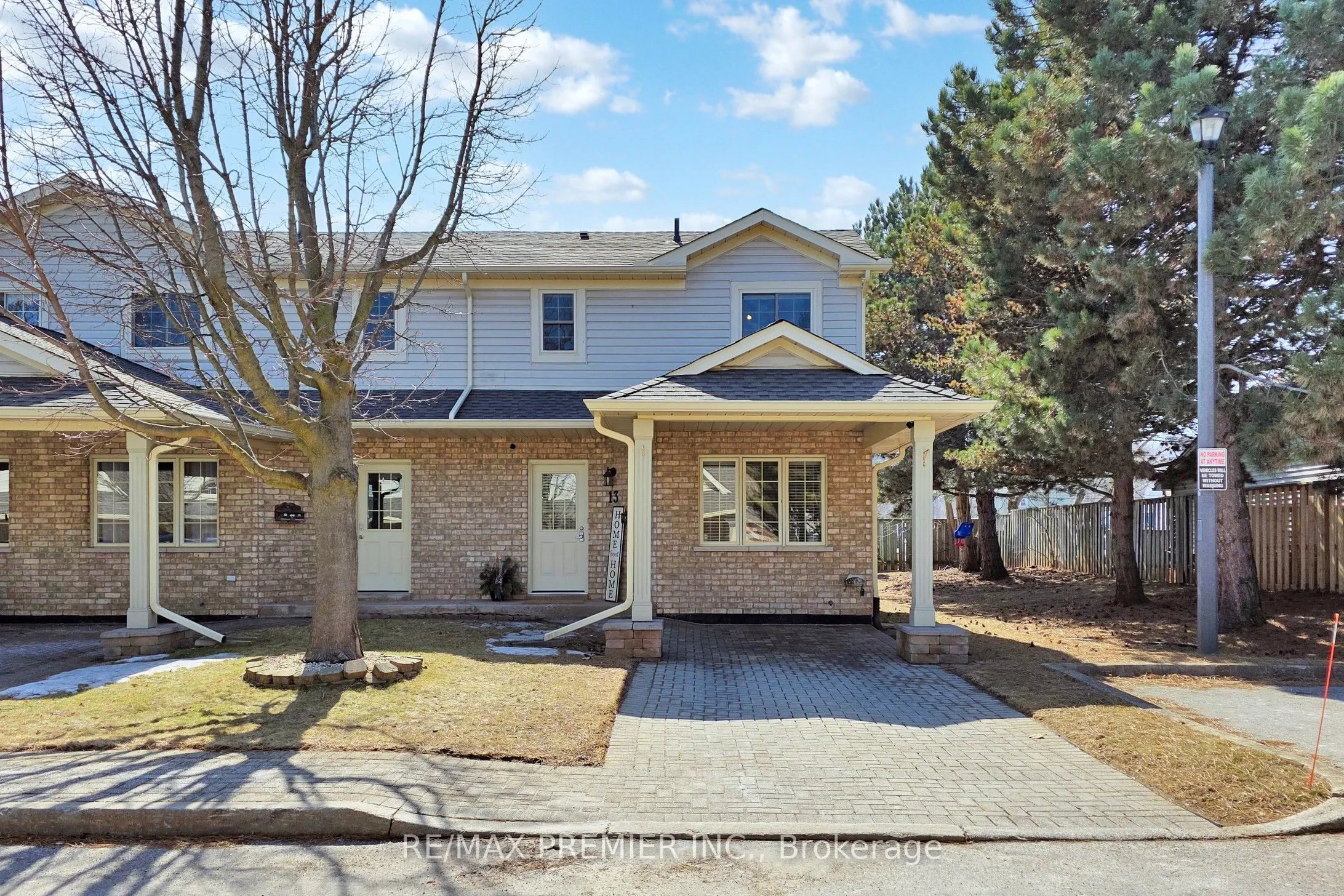 9 Wentworth Drive #13
