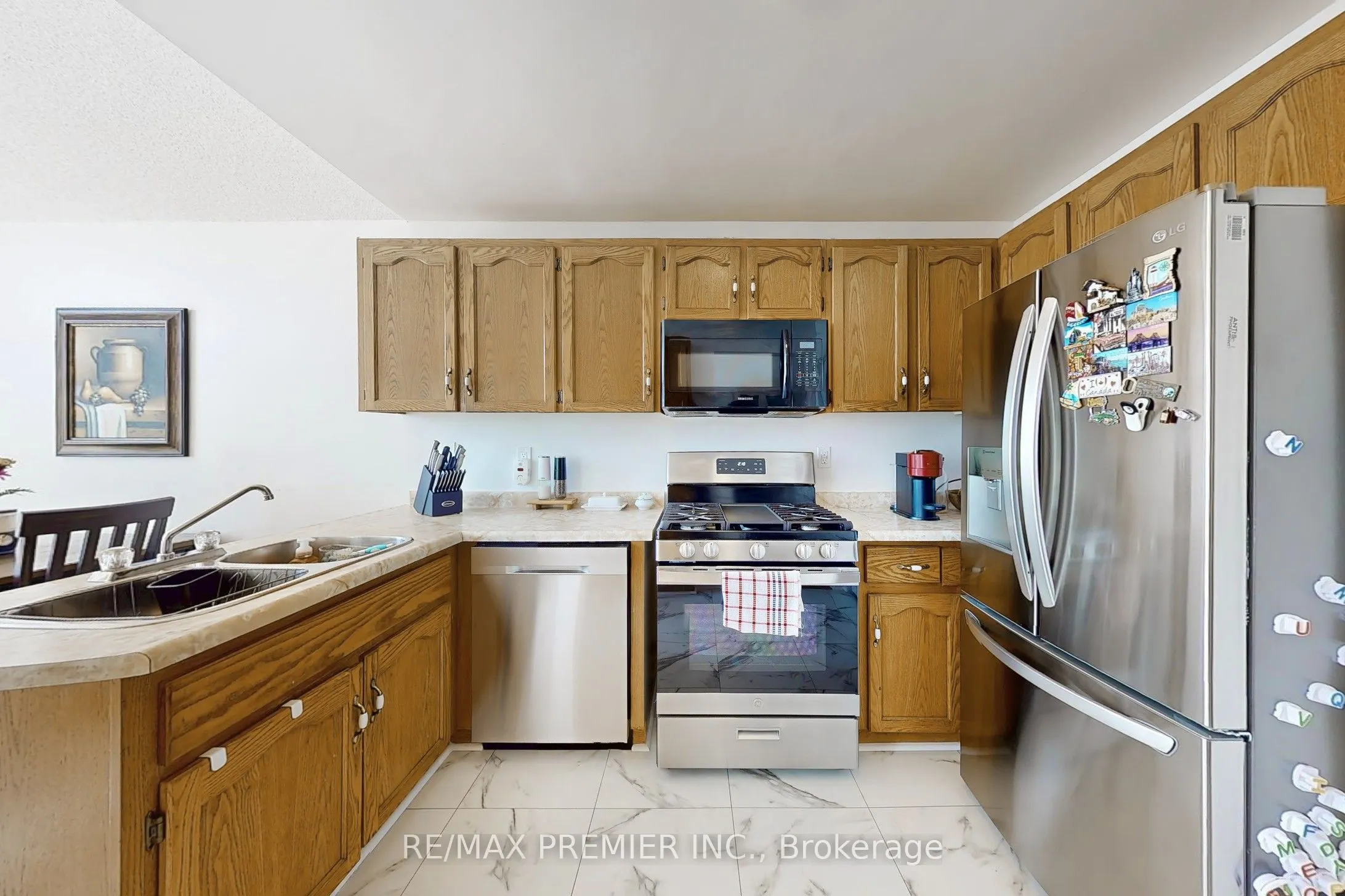 9 Wentworth Drive #13
