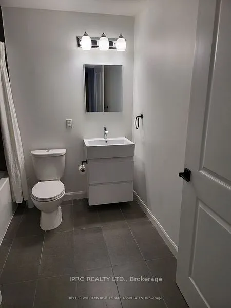 7 Erie Avenue #309