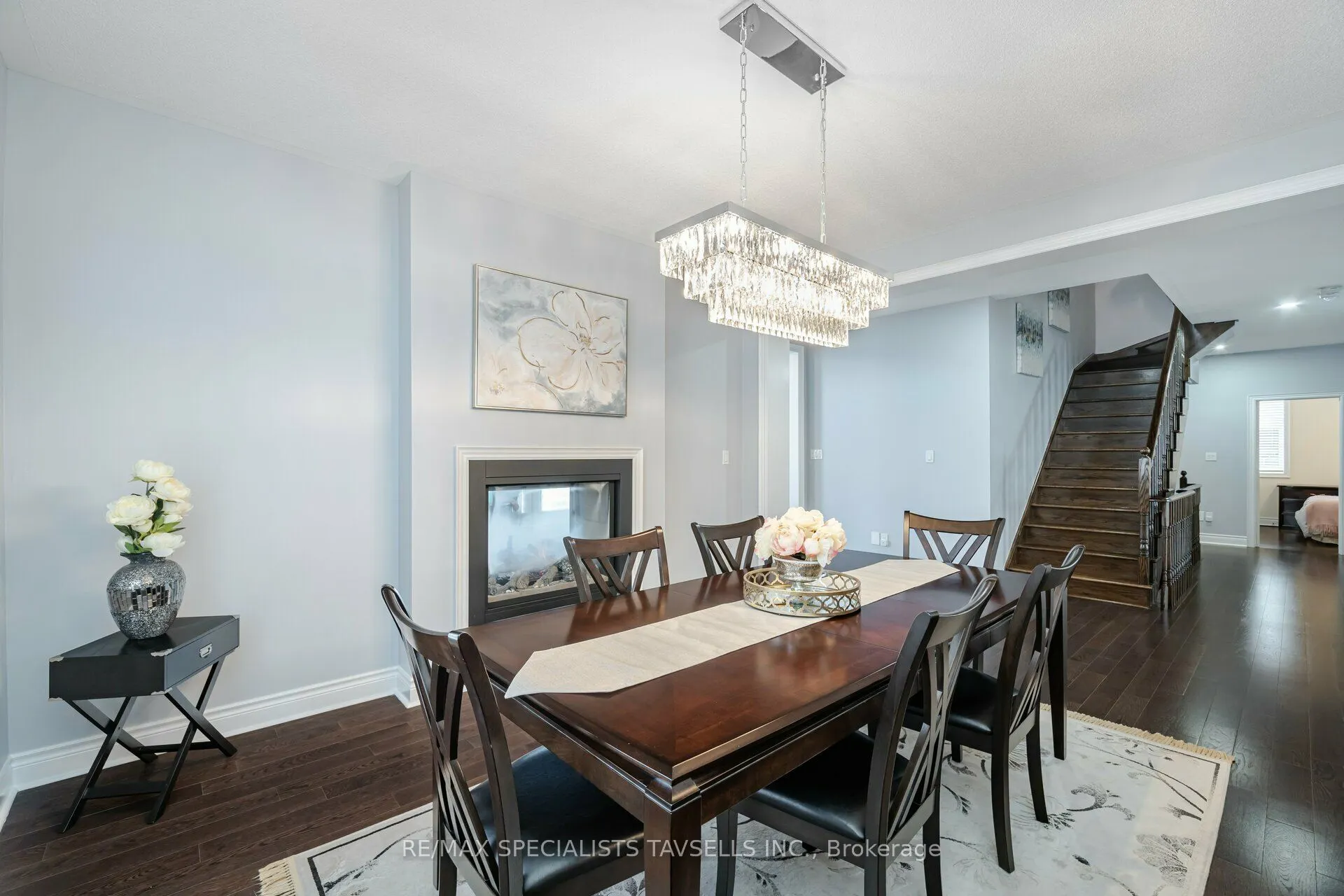 33 Stonegate Avenue