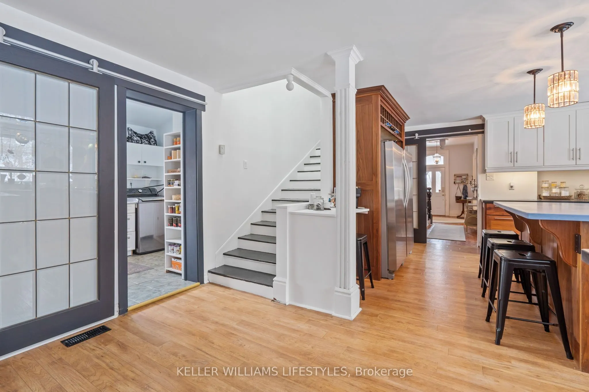 337 George Street