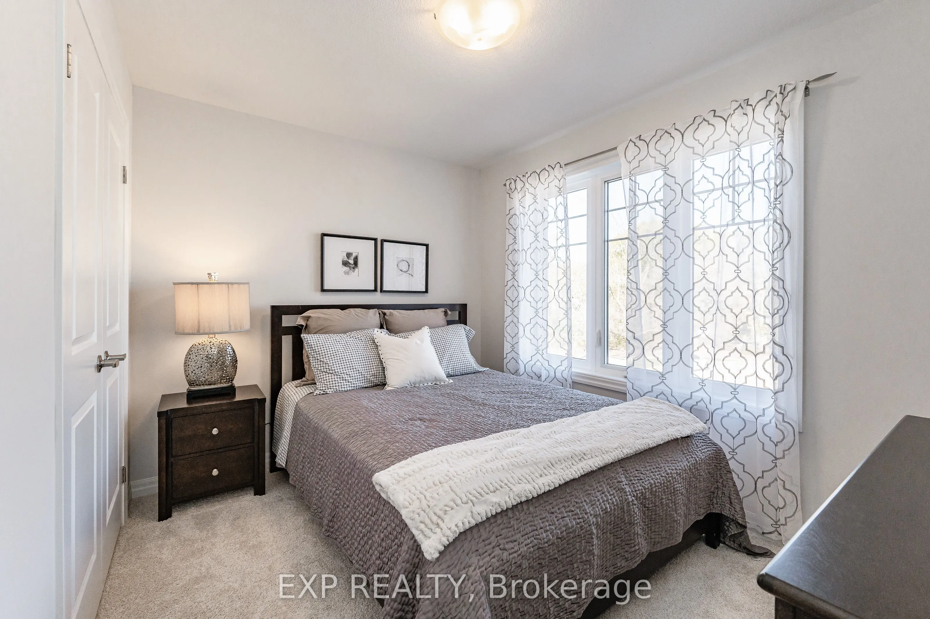6 Bromley Drive