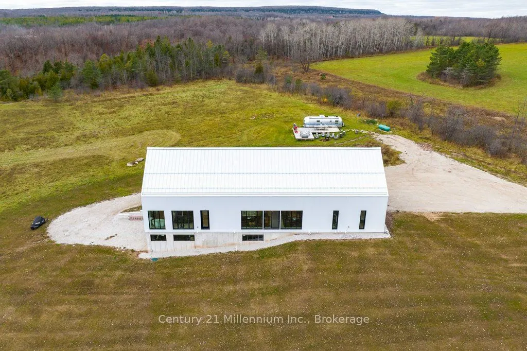 138406 Grey Road 112