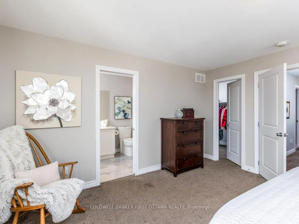249 Kimpton Drive