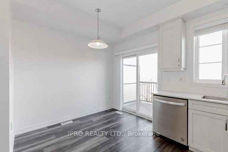575 Woodward Avenue #11
