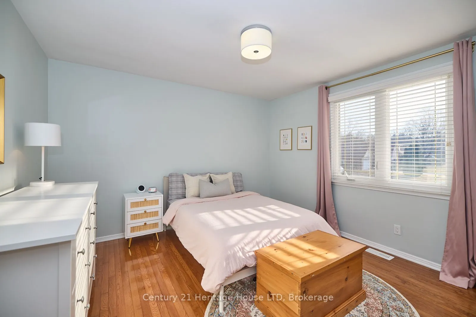 25 Berkhout Terrace