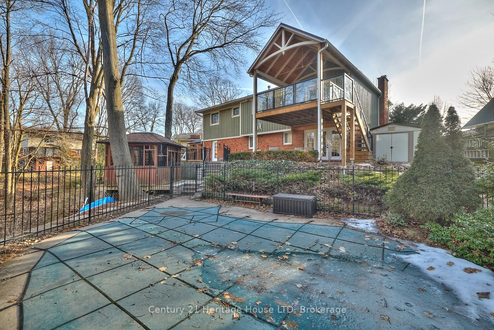 25 Berkhout Terrace