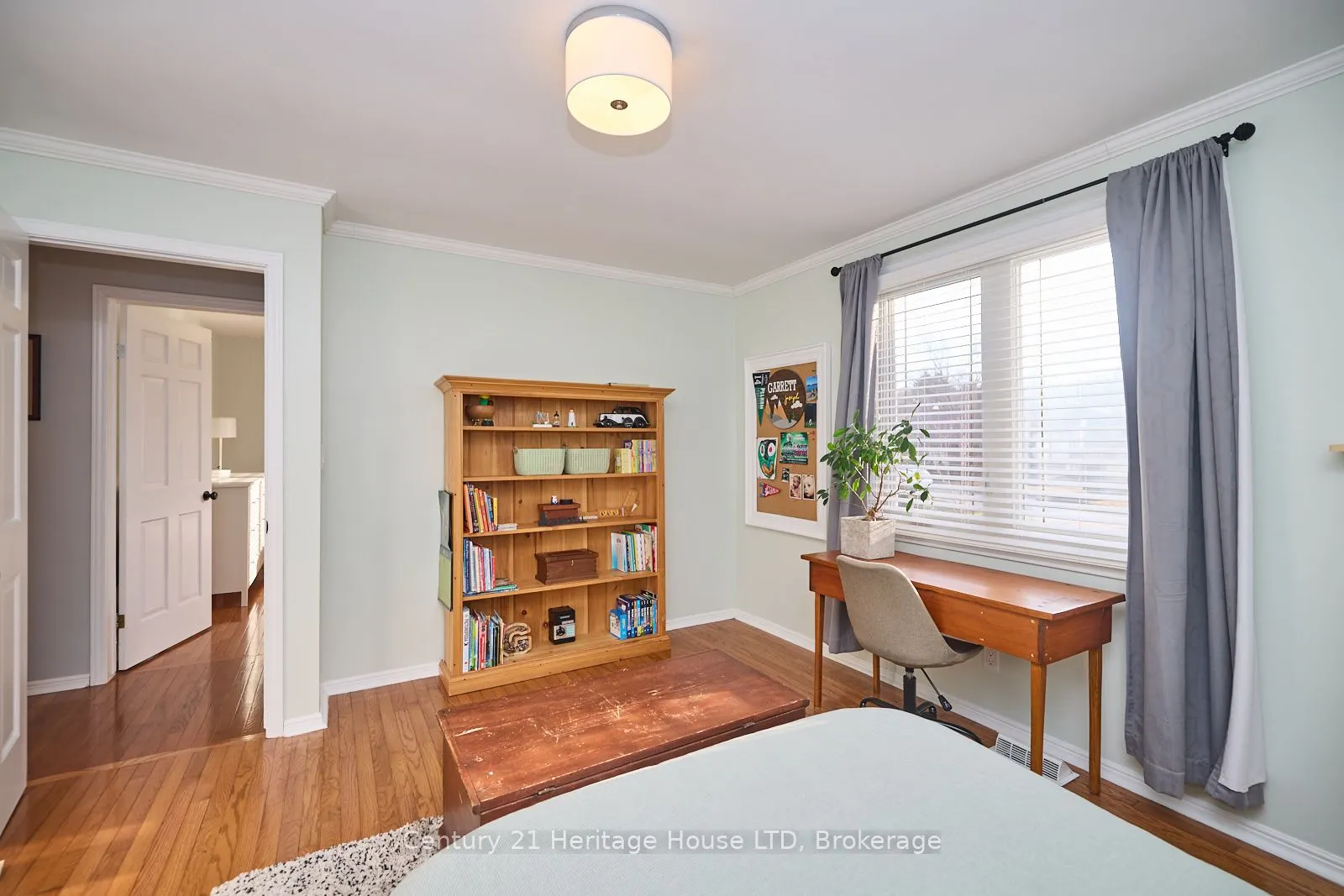 25 Berkhout Terrace
