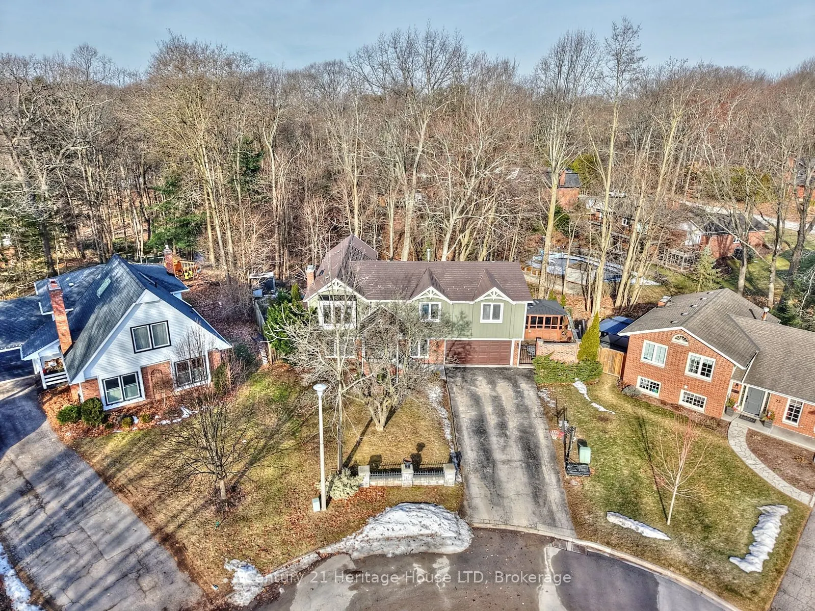 25 Berkhout Terrace