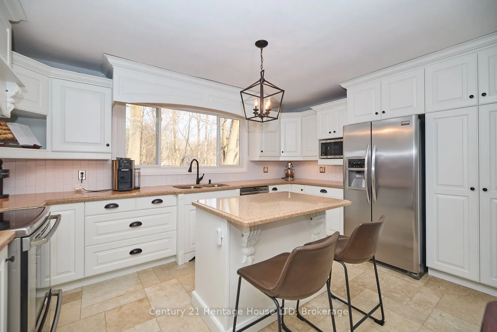 25 Berkhout Terrace