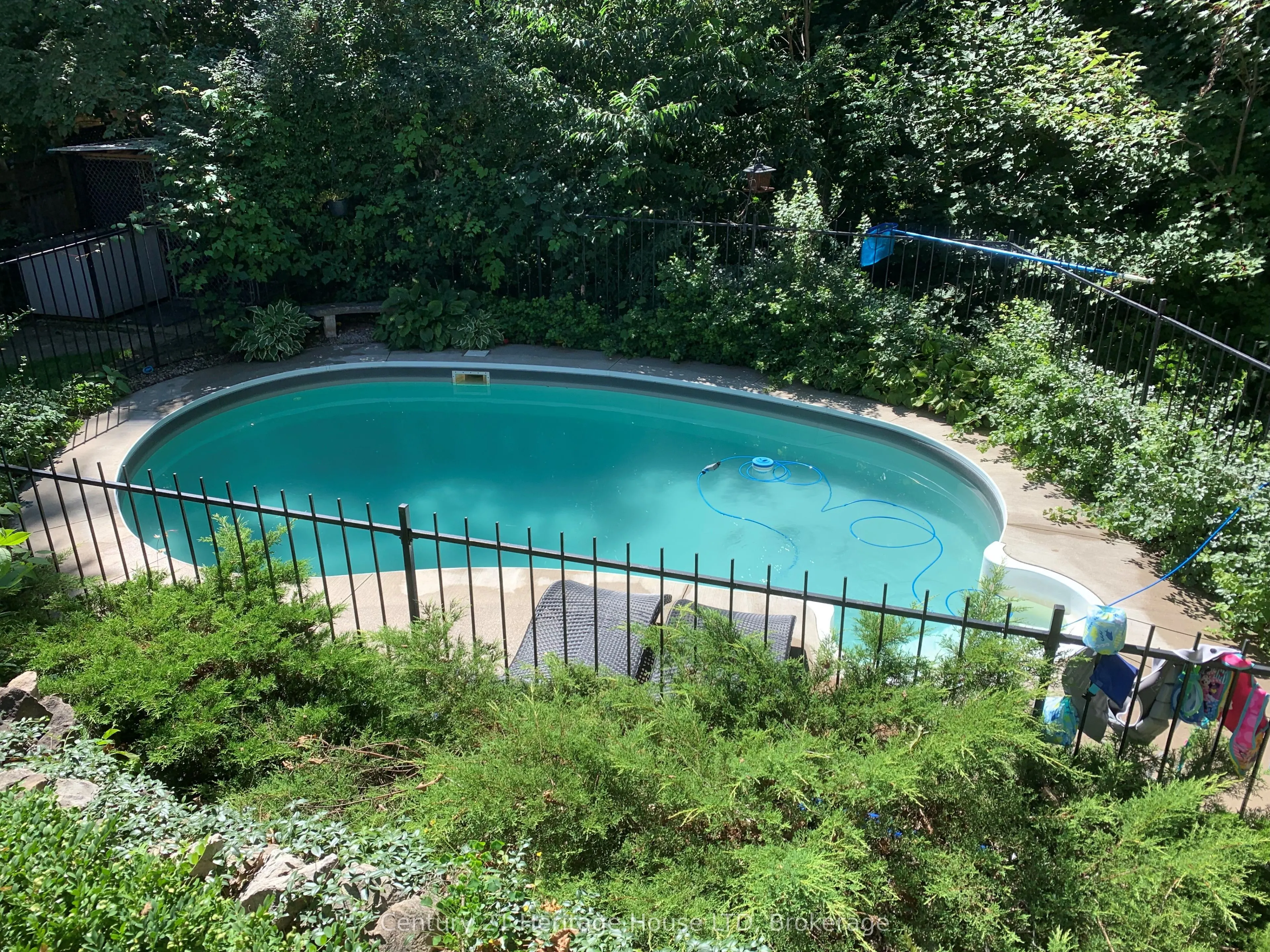 25 Berkhout Terrace