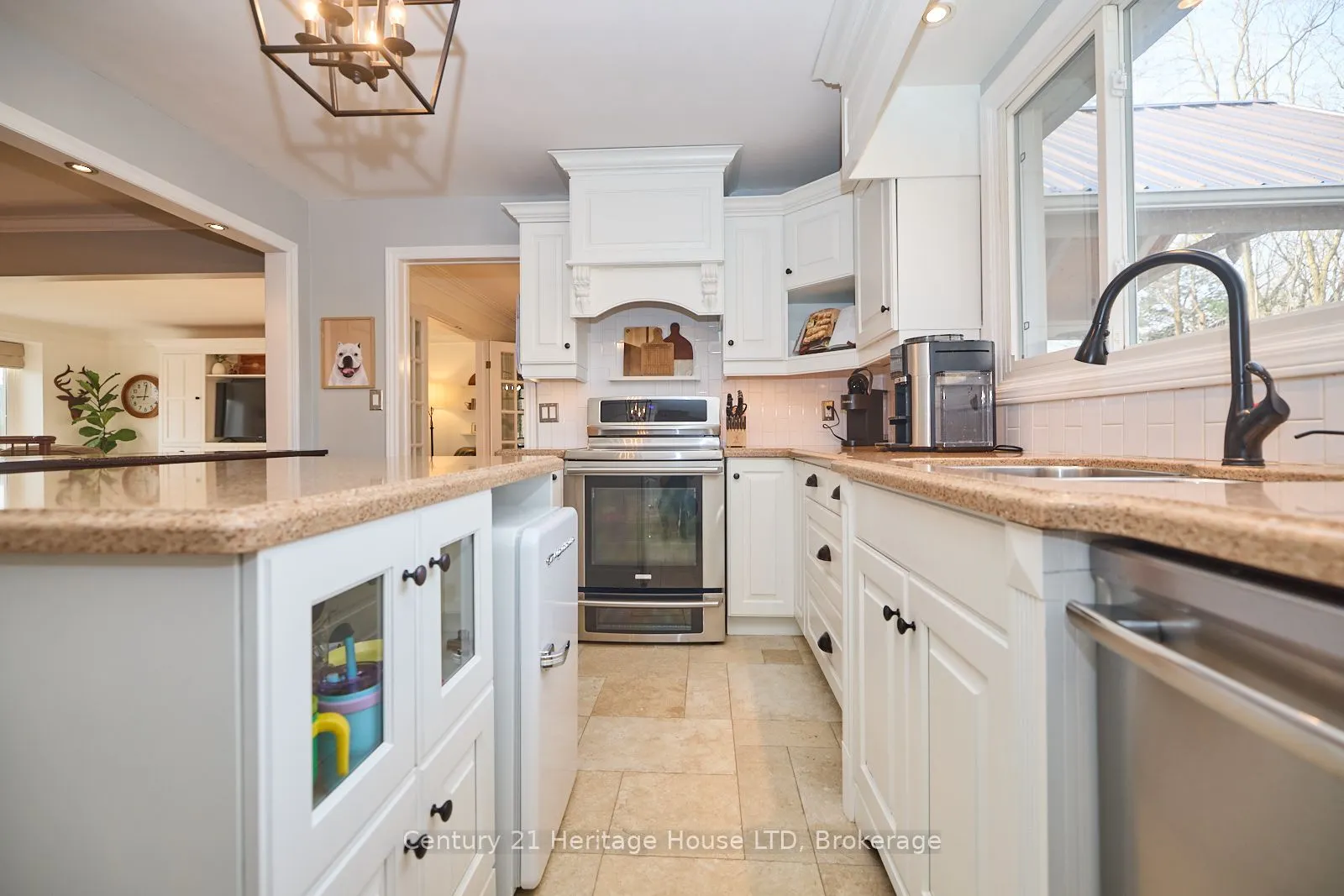 25 Berkhout Terrace
